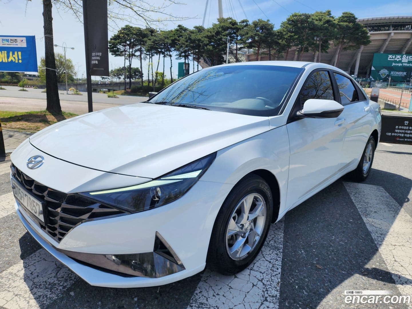 Main__Slider__Photo:AVANTE Hyundai 2020.4-0