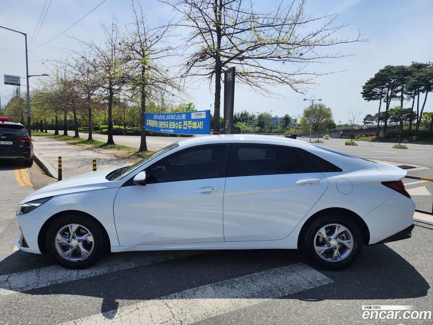 AVANTE Hyundai 2020.4-OPTION-015