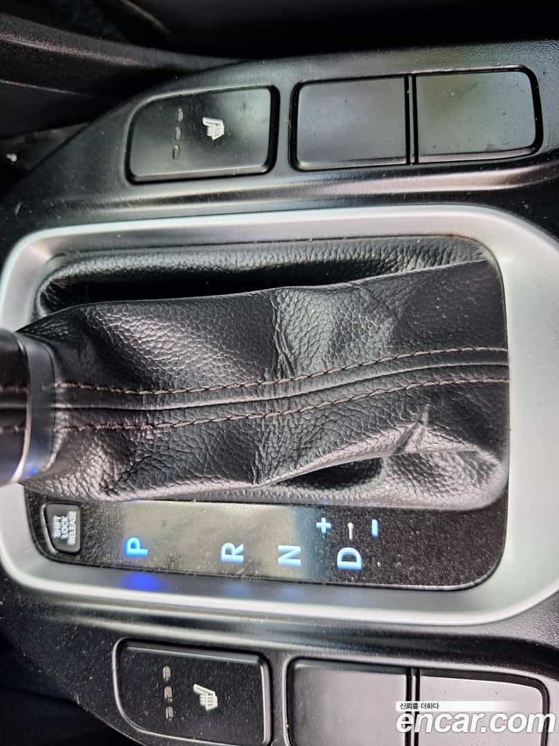 Santafe Hyundai 2015.11-INNER-009