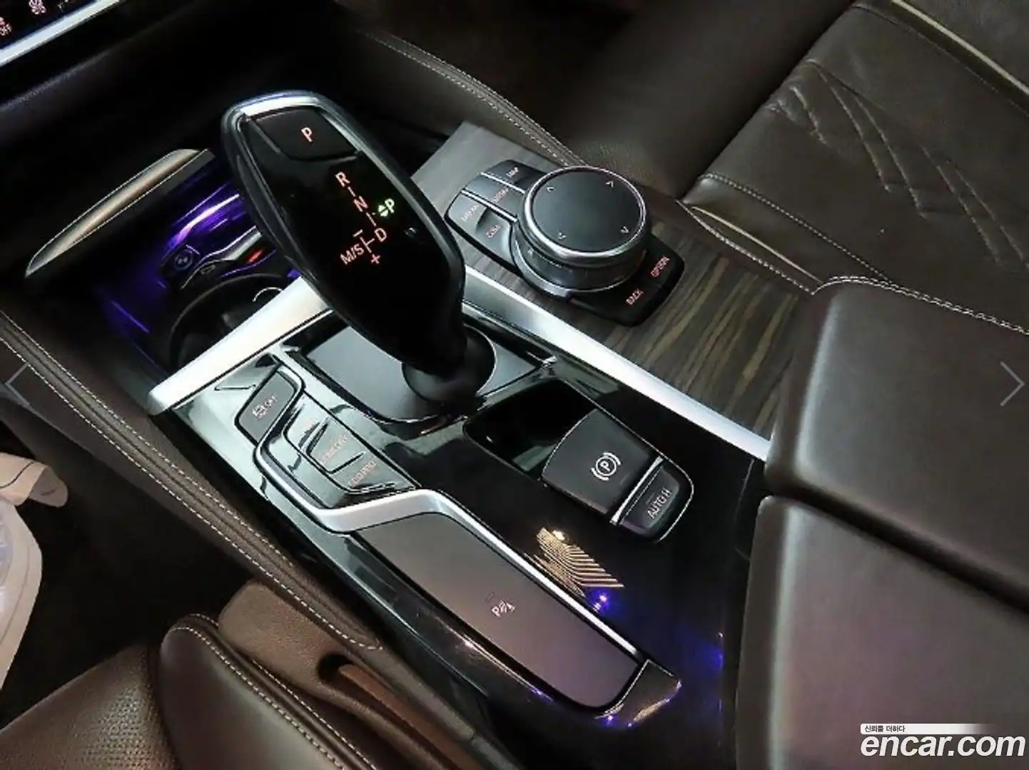 5-Series BMW 2018.6-OPTION-016