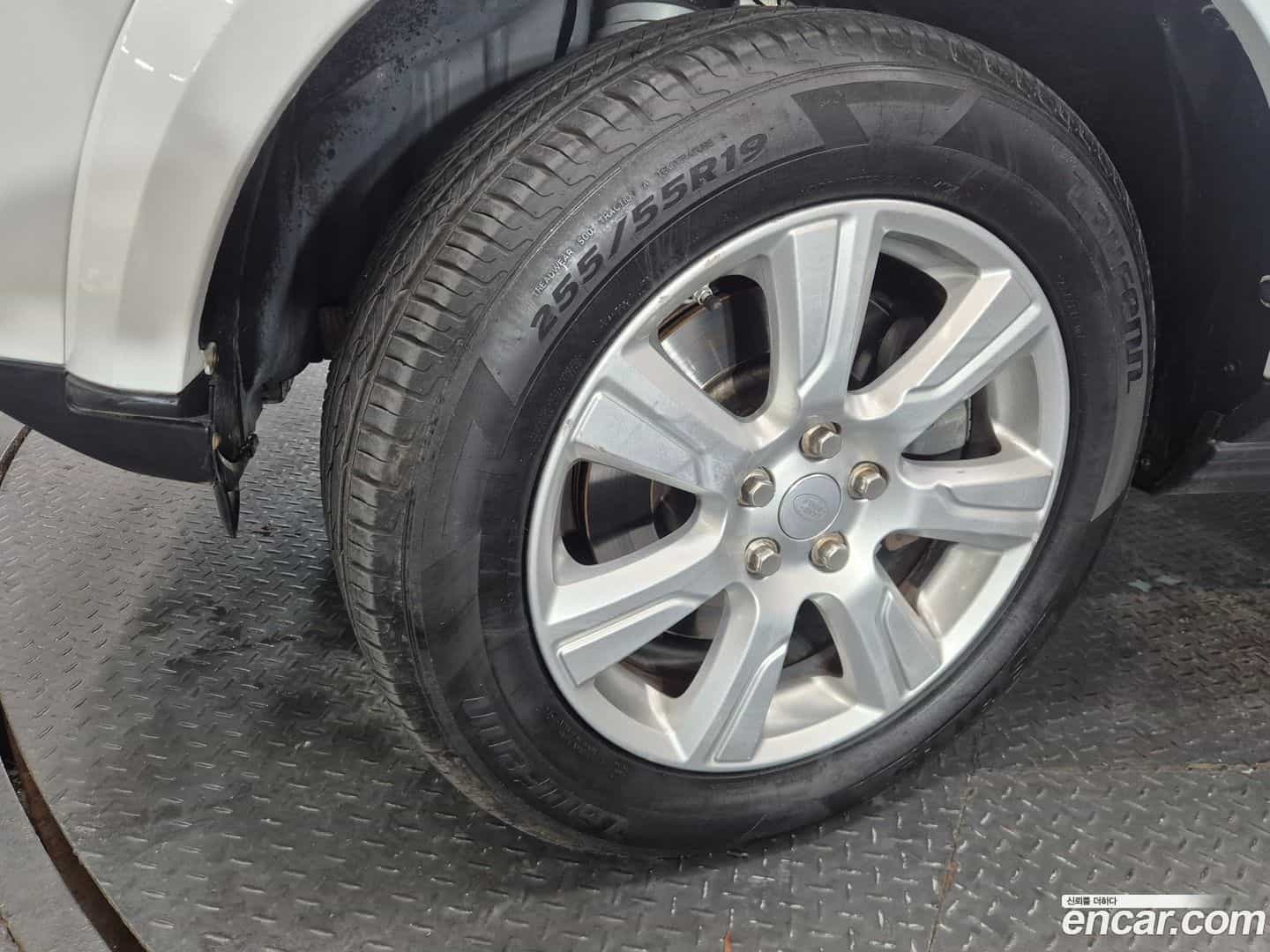 Discovery Land Rover 2015.5-OUTER-005