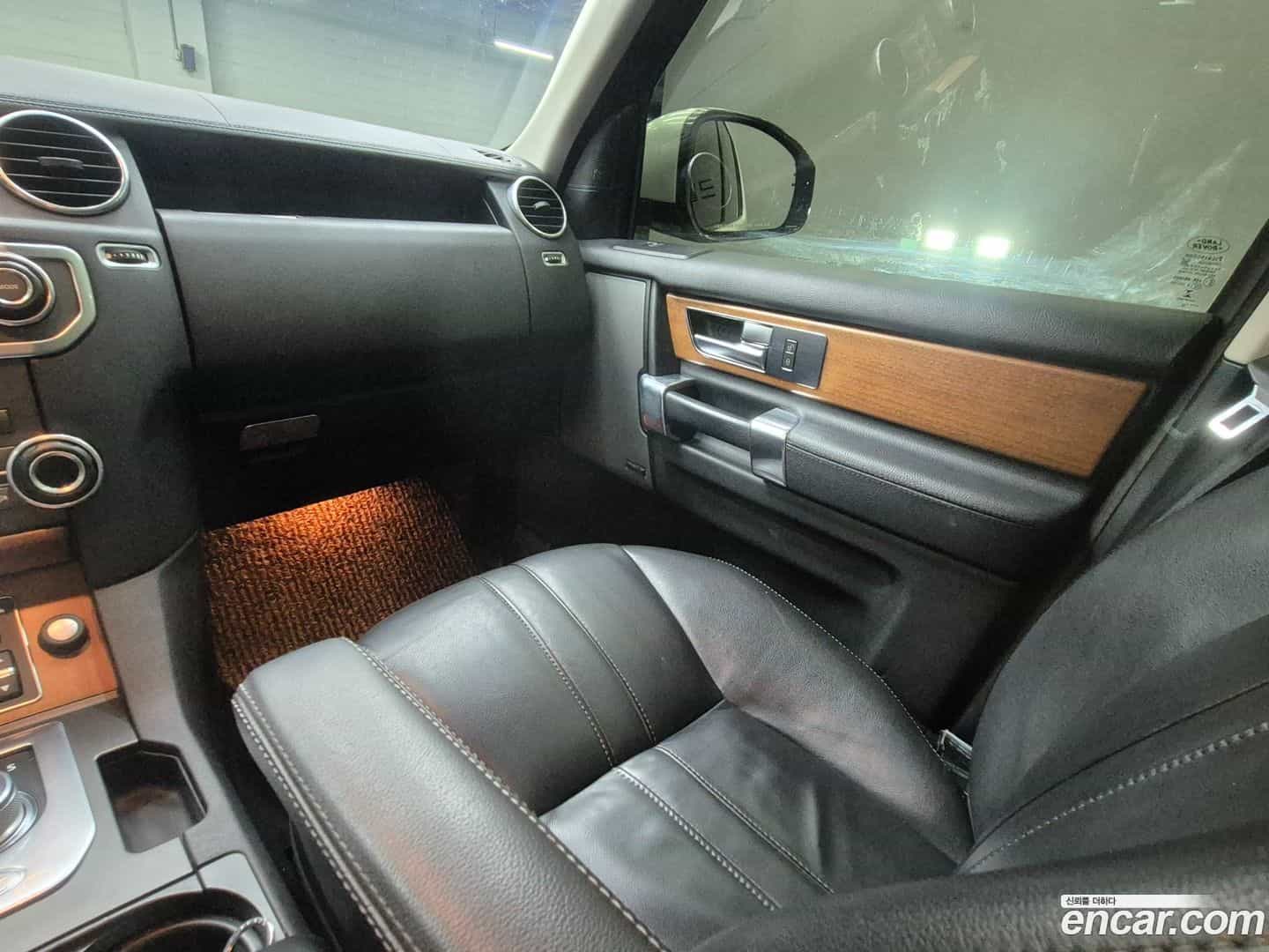 Discovery Land Rover 2015.5-OPTION-017