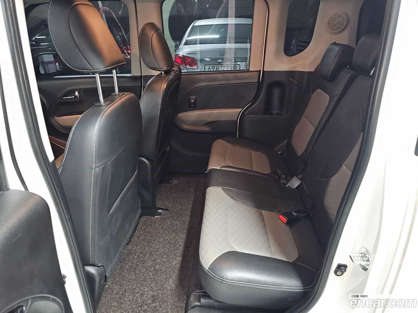 RAY Kia 2018.9-OUTER-003