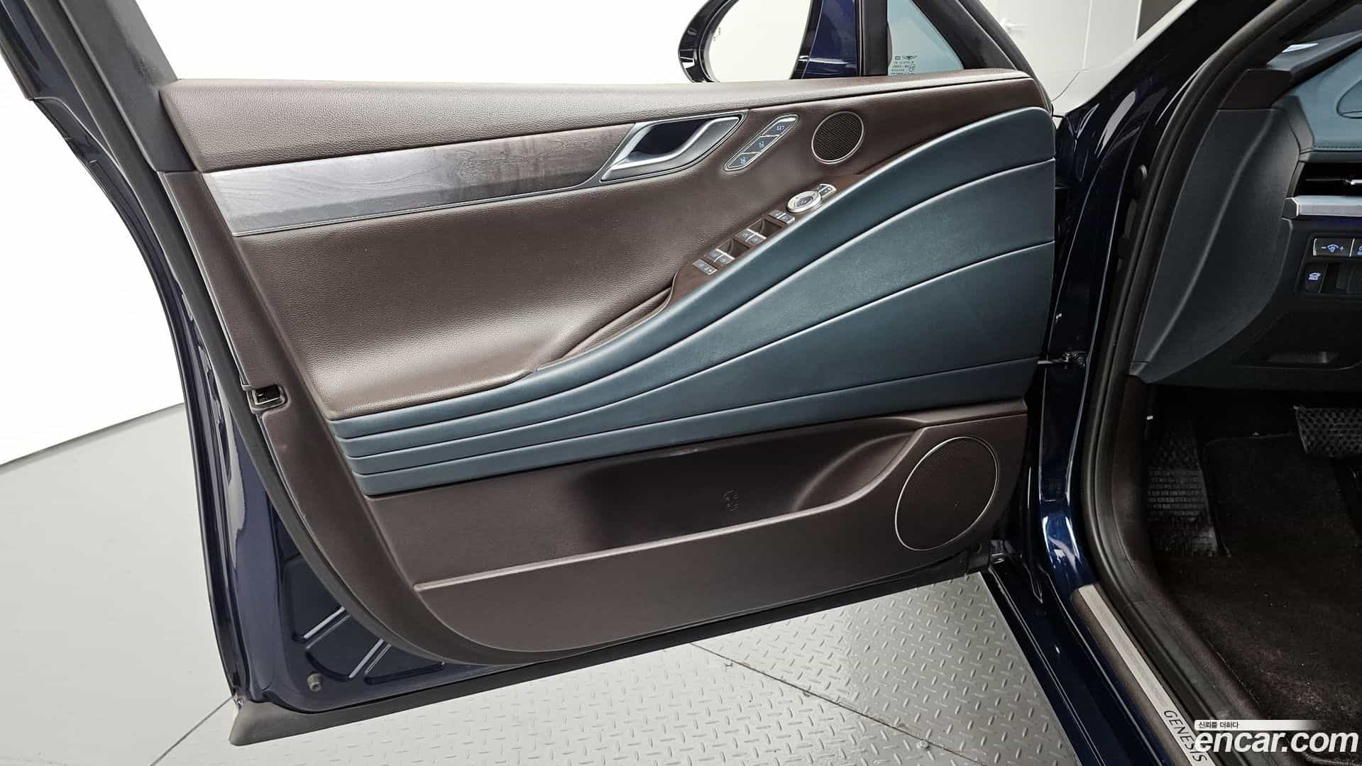 G80 Genesis 2021.3-INNER-034