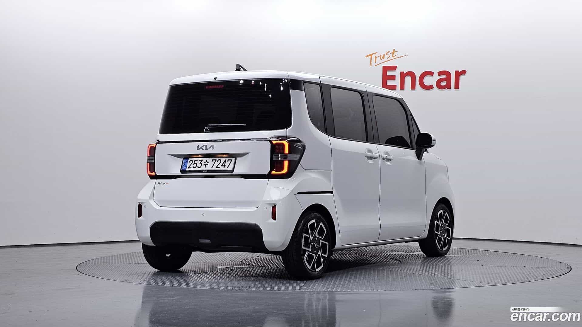 RAY Kia 2022.8-OUTER-002