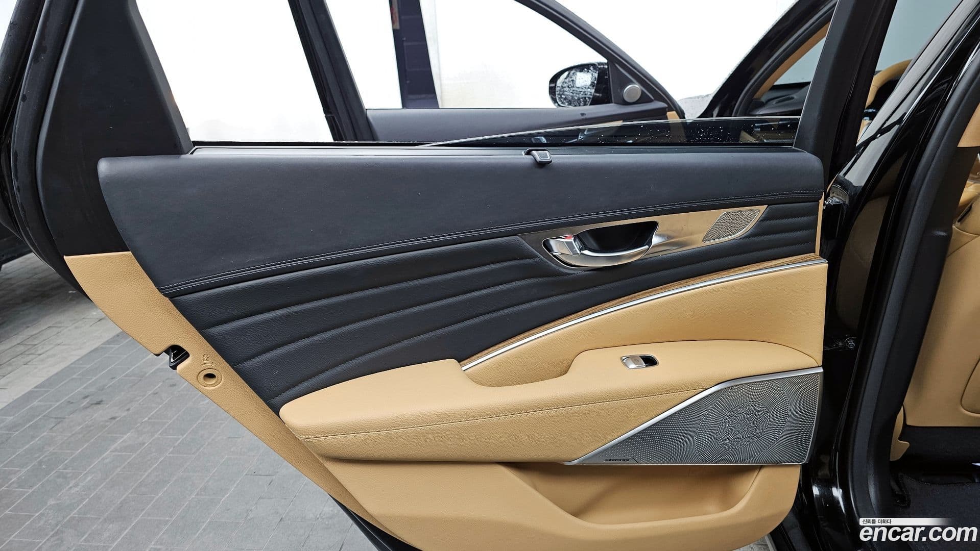 Main__Slider__Photo:K9 Kia 2022.2-24