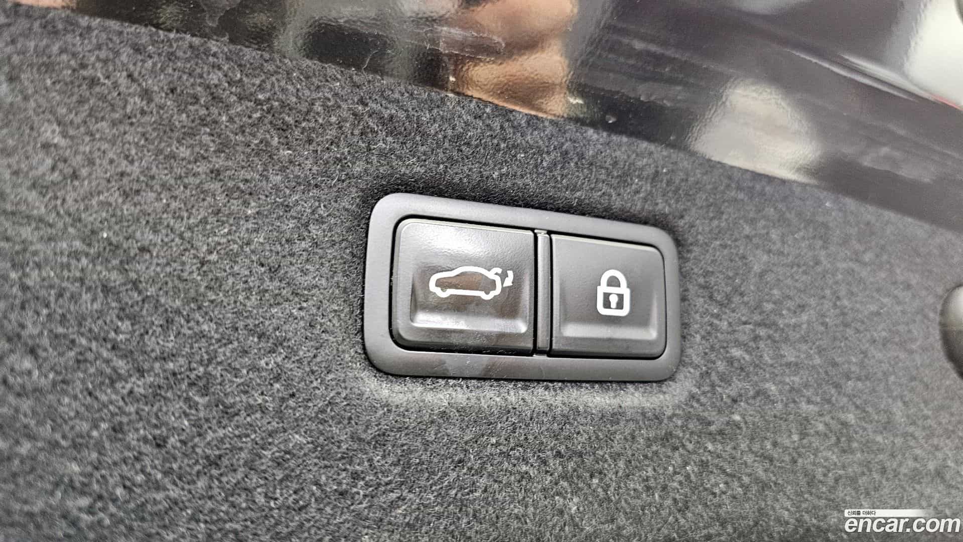 K9 Kia 2022.2-INNER-036