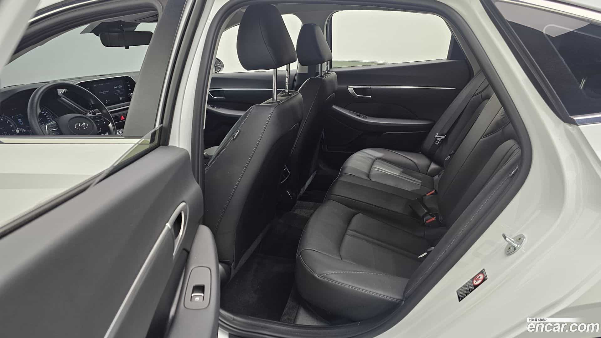 Sonata Hyundai 2020.3-INNER-036