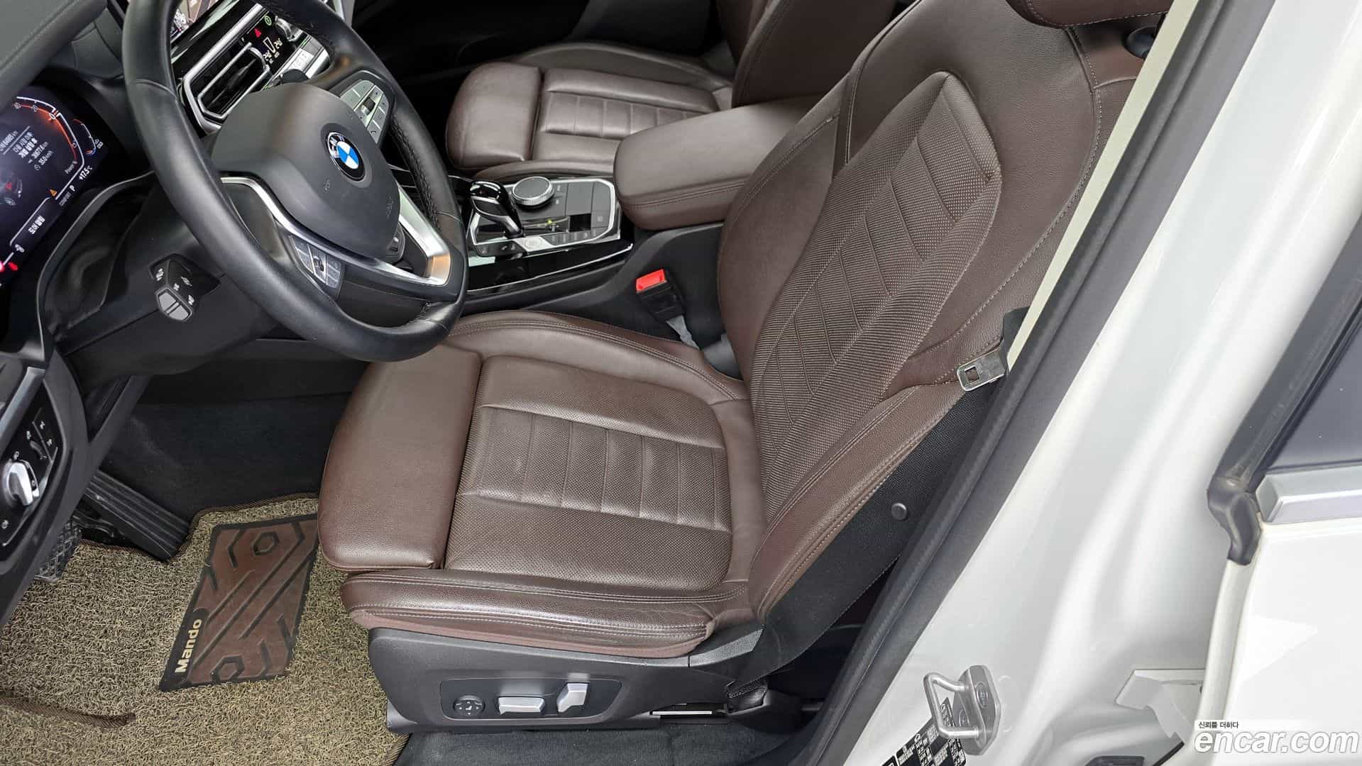 X3 BMW 2022.1-INNER-036