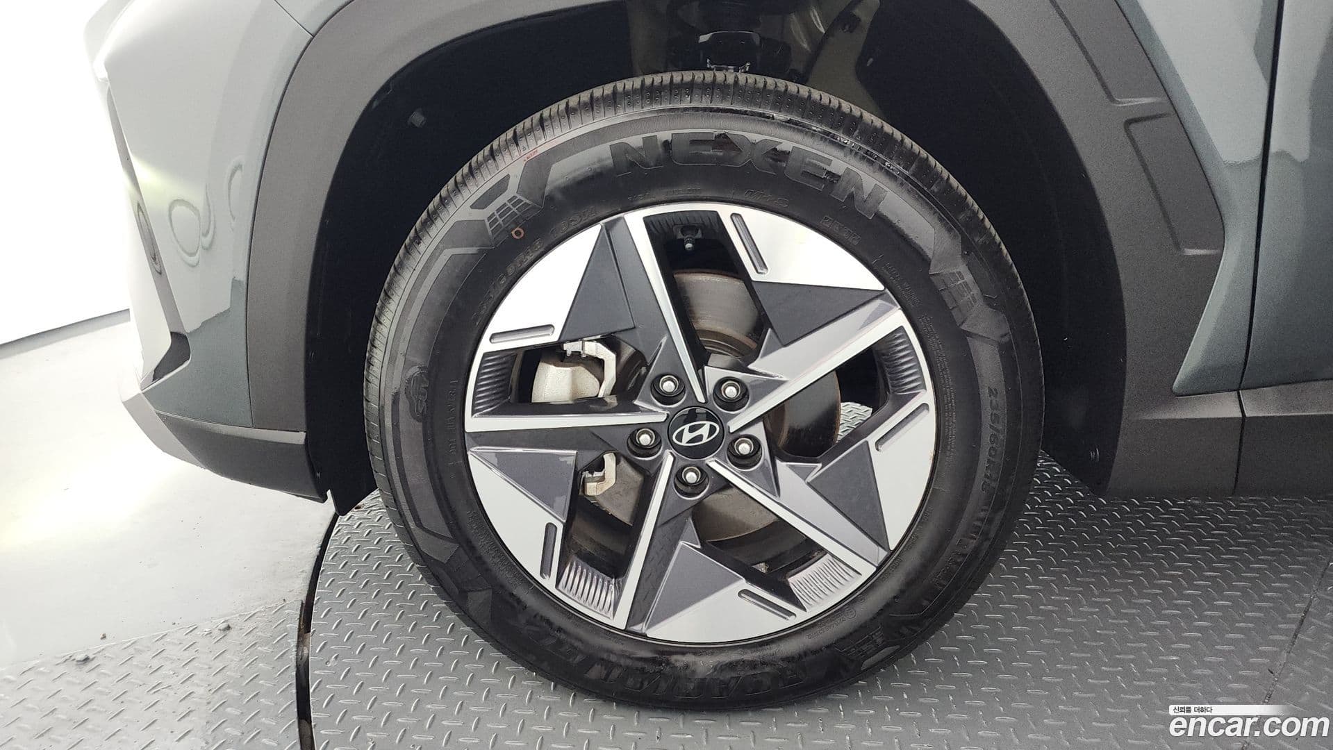 Main__Slider__Photo:Tucson Hyundai 2025.3-4