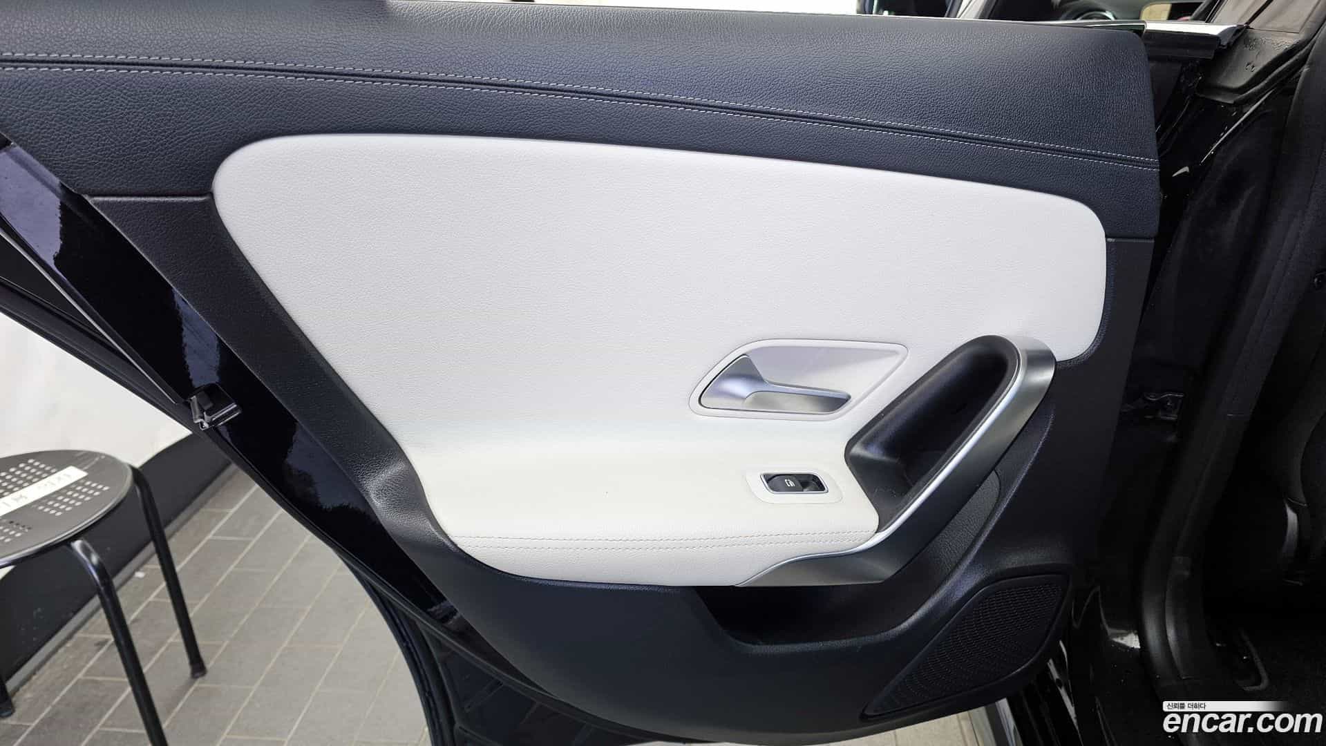 CLA-Class Mercedes-Benz 2020.4-INNER-035