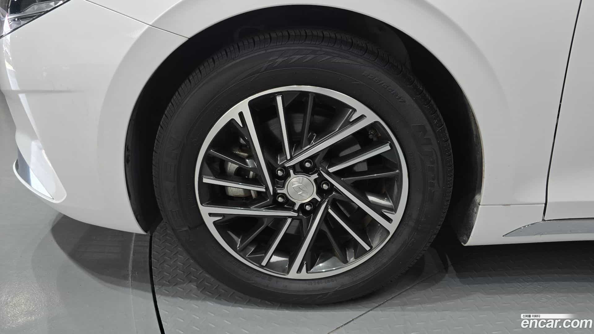 Grandeur Hyundai 2021.3-OUTER-005
