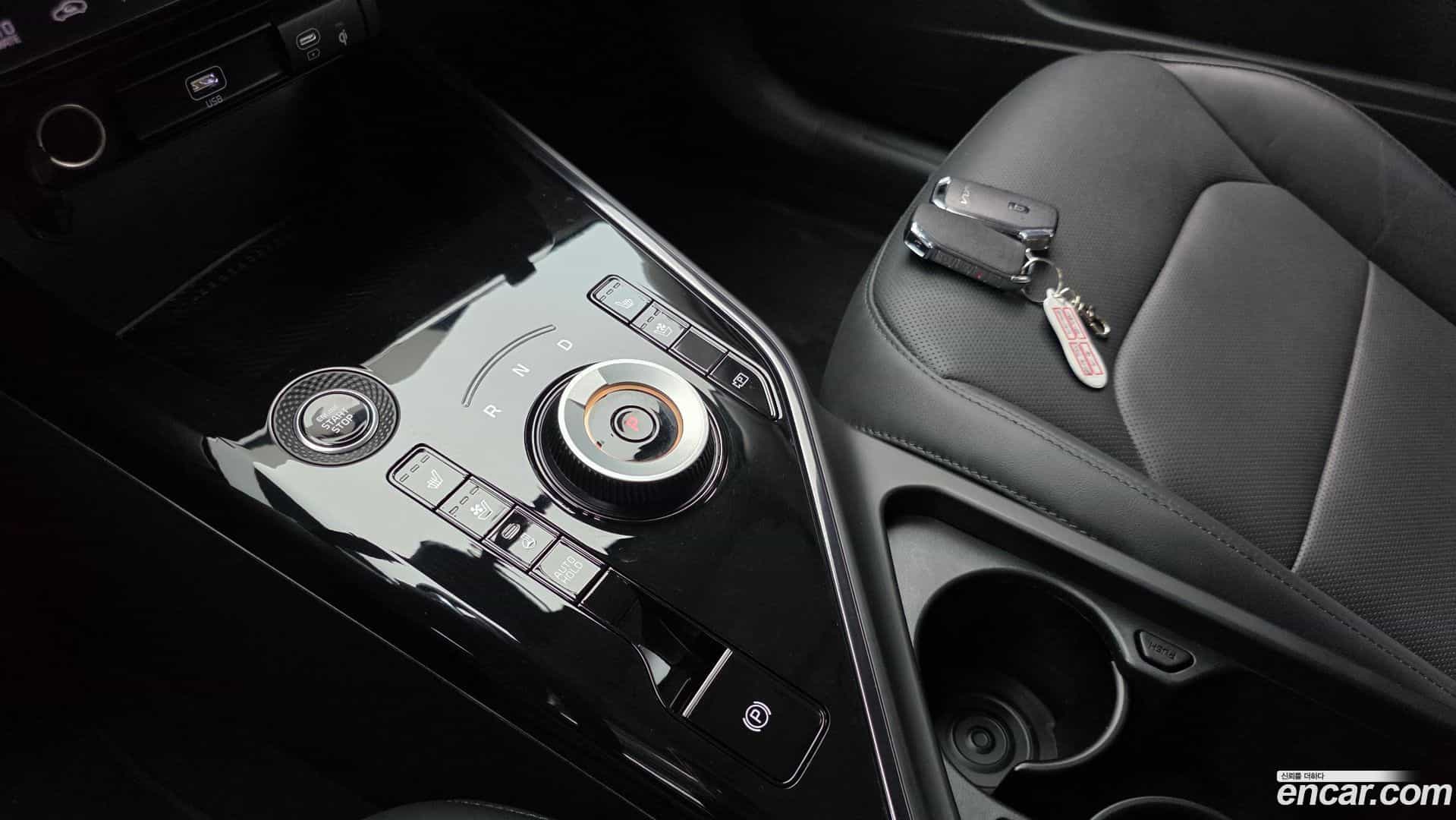 Niro Kia 2025.1-INNER-009