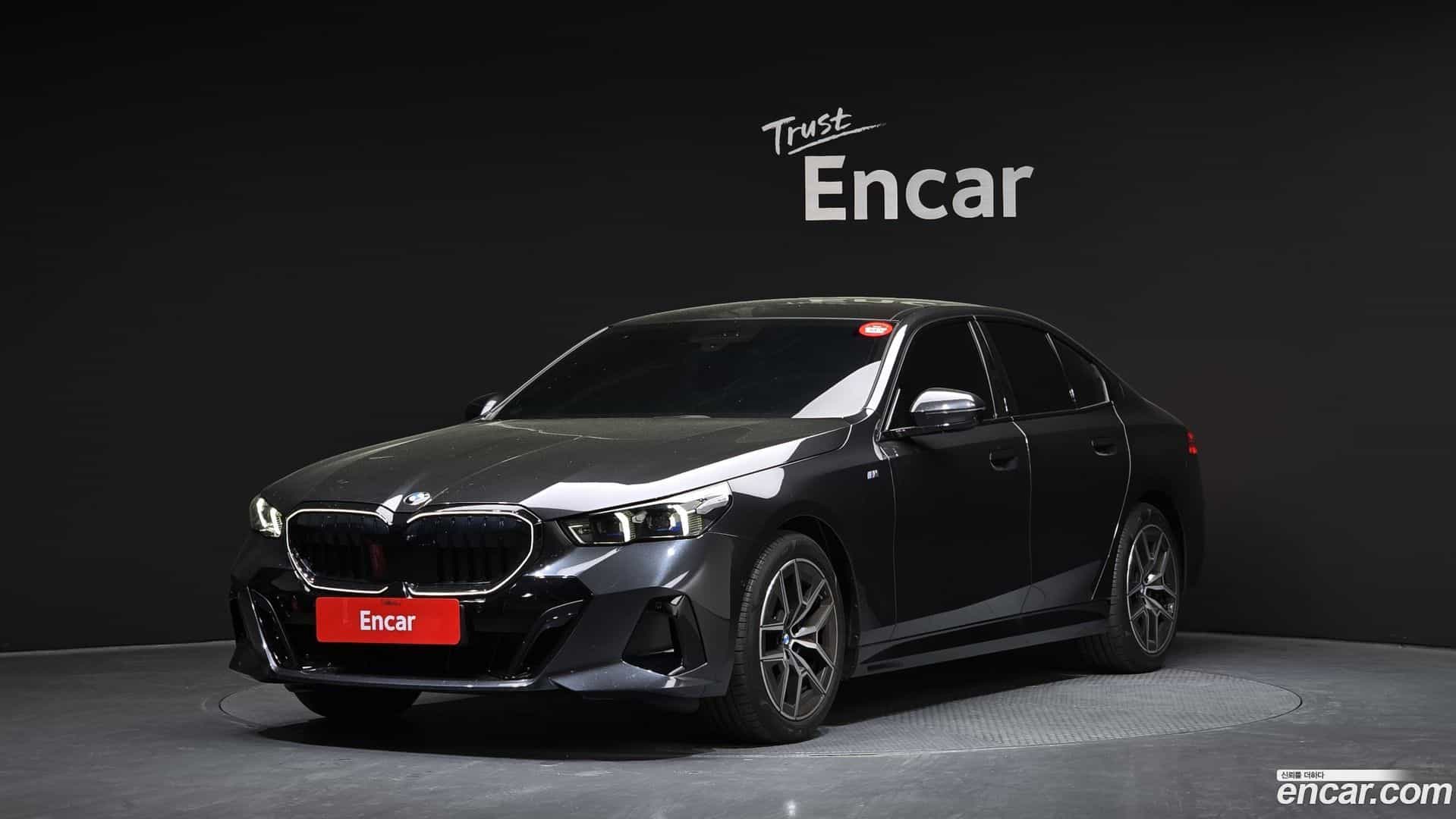 5-Series BMW 2025.8-OUTER-001