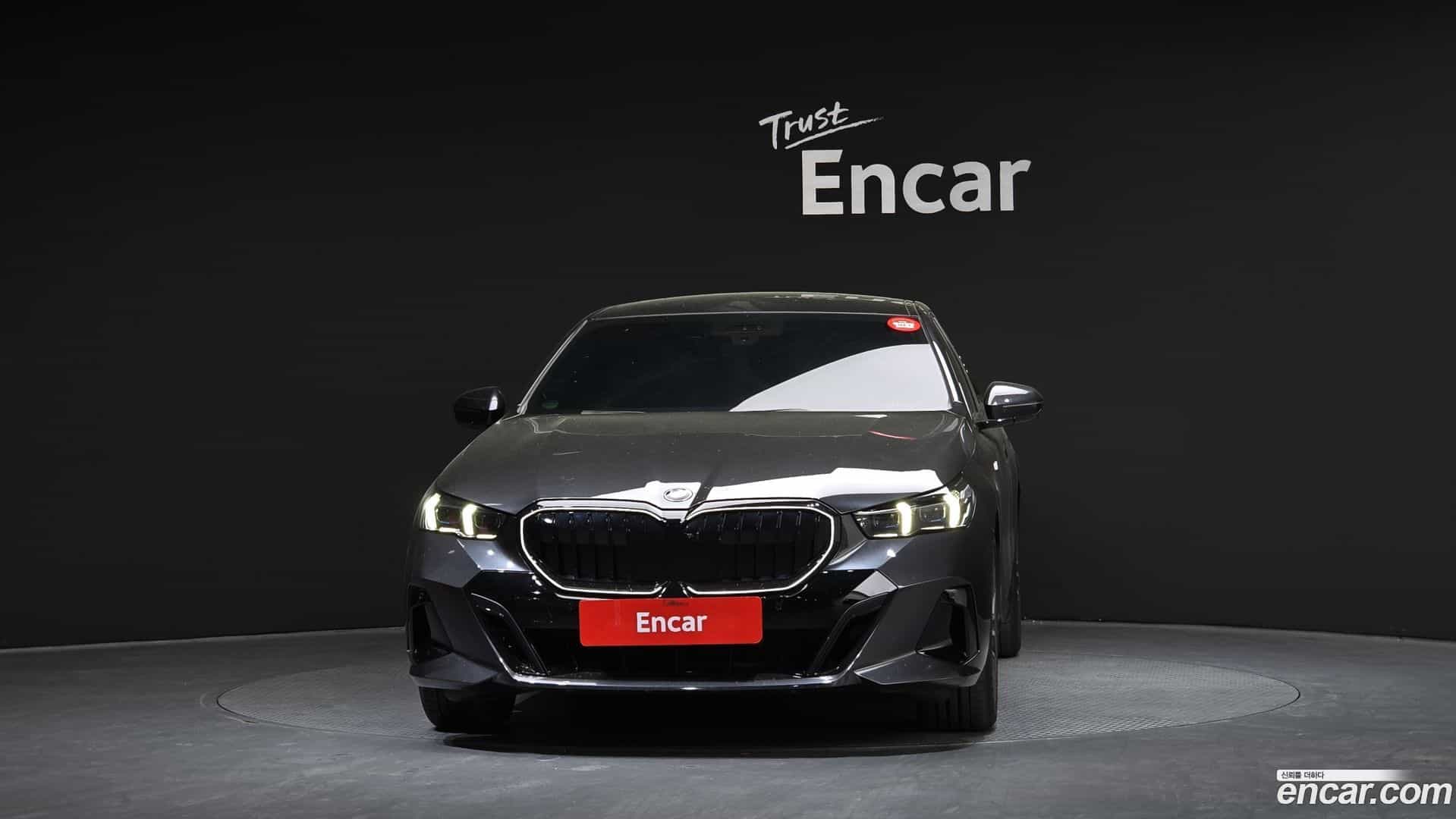 5-Series BMW 2025.8-OUTER-003