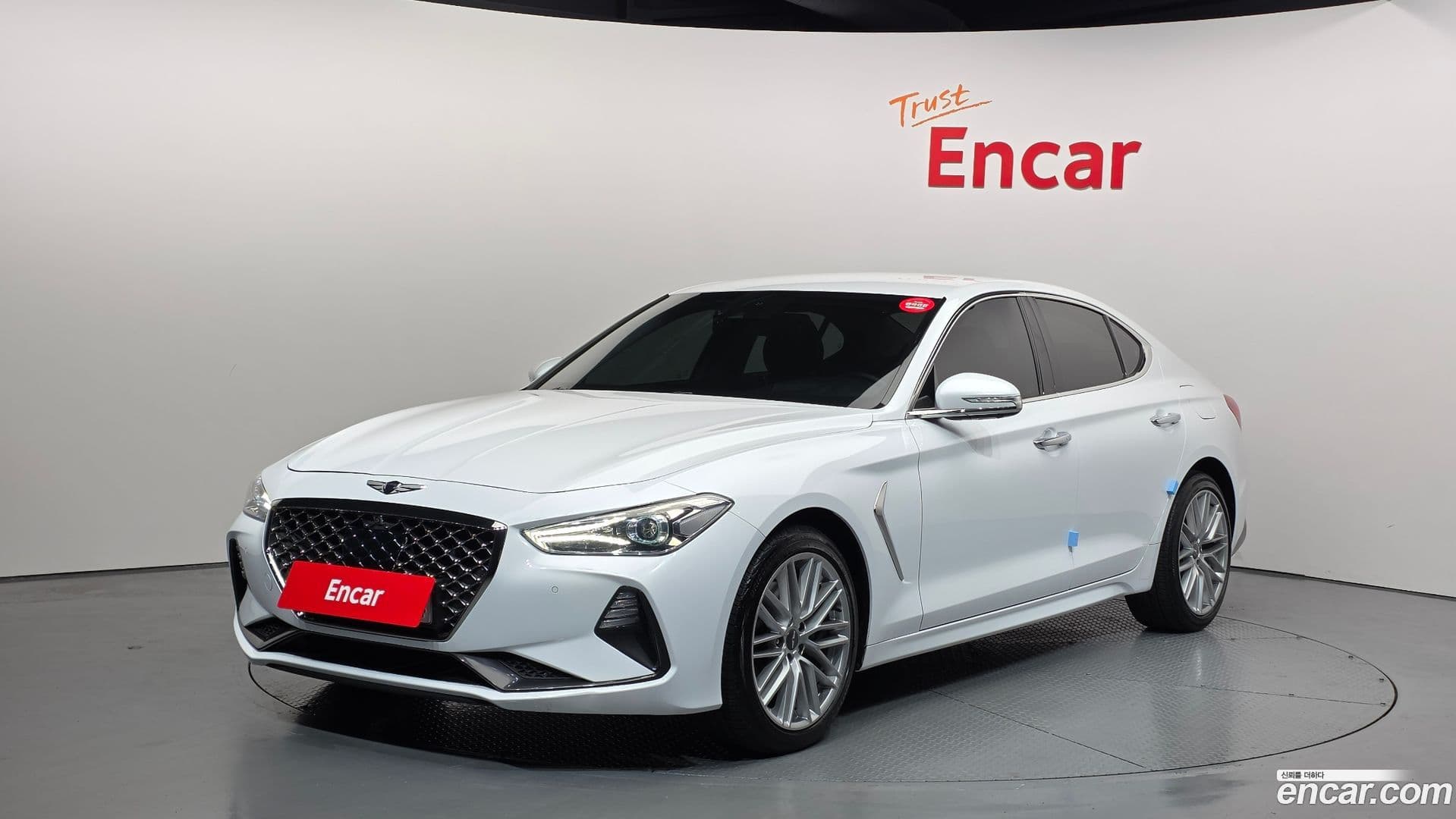 Main__Slider__Photo:G70 Genesis 2019.2-0