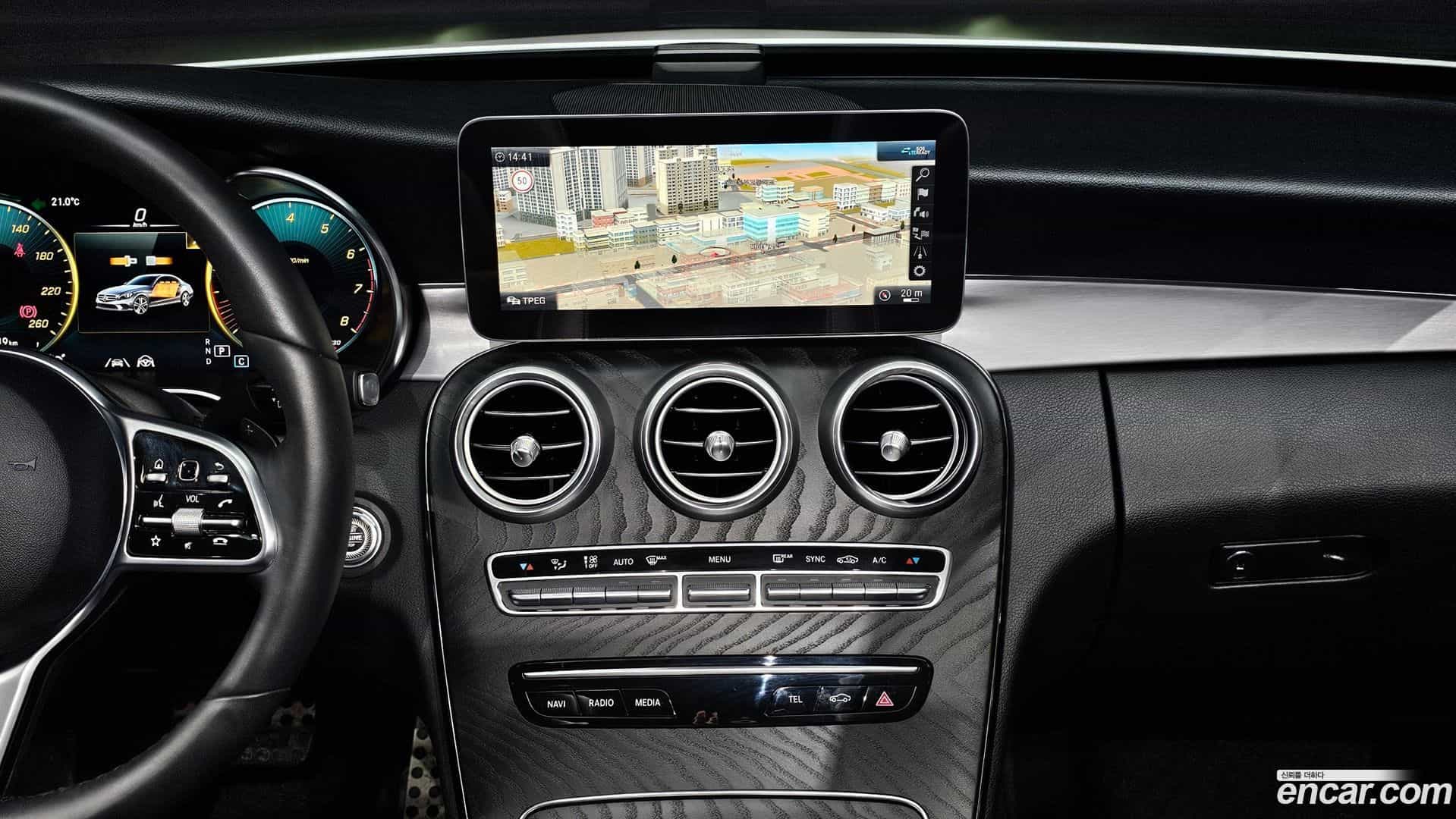C-Class Mercedes-Benz 2021.3-OPTION-017