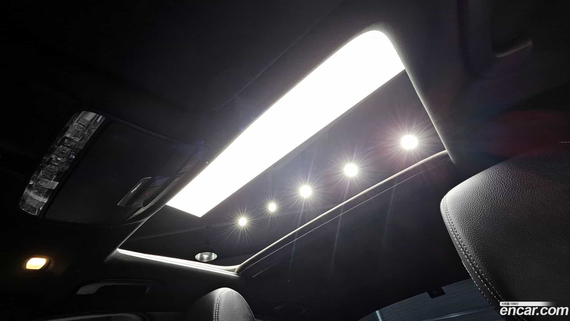 C-Class Mercedes-Benz 2021.3-OPTION-023