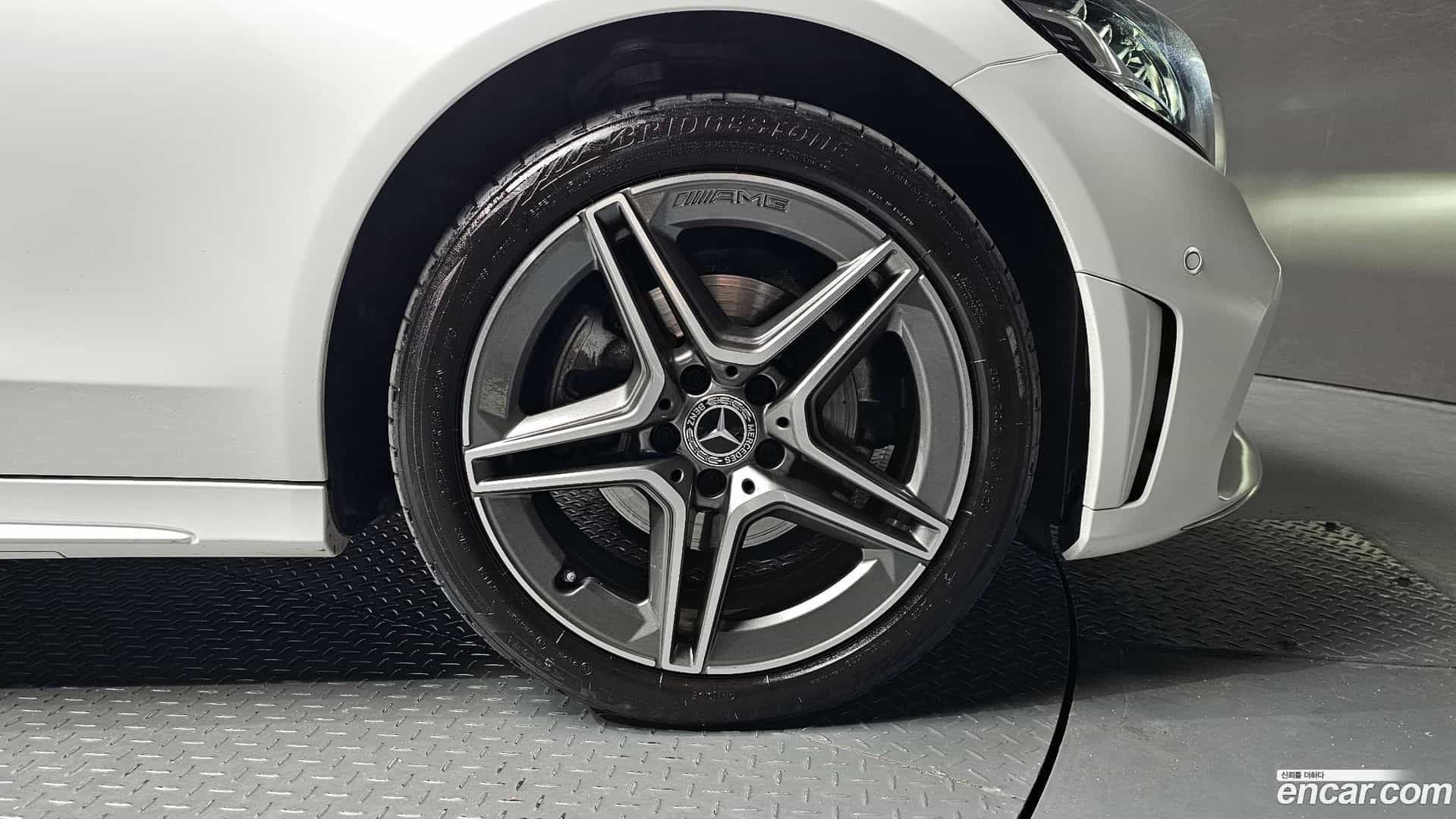 C-Class Mercedes-Benz 2021.3-OUTER-031