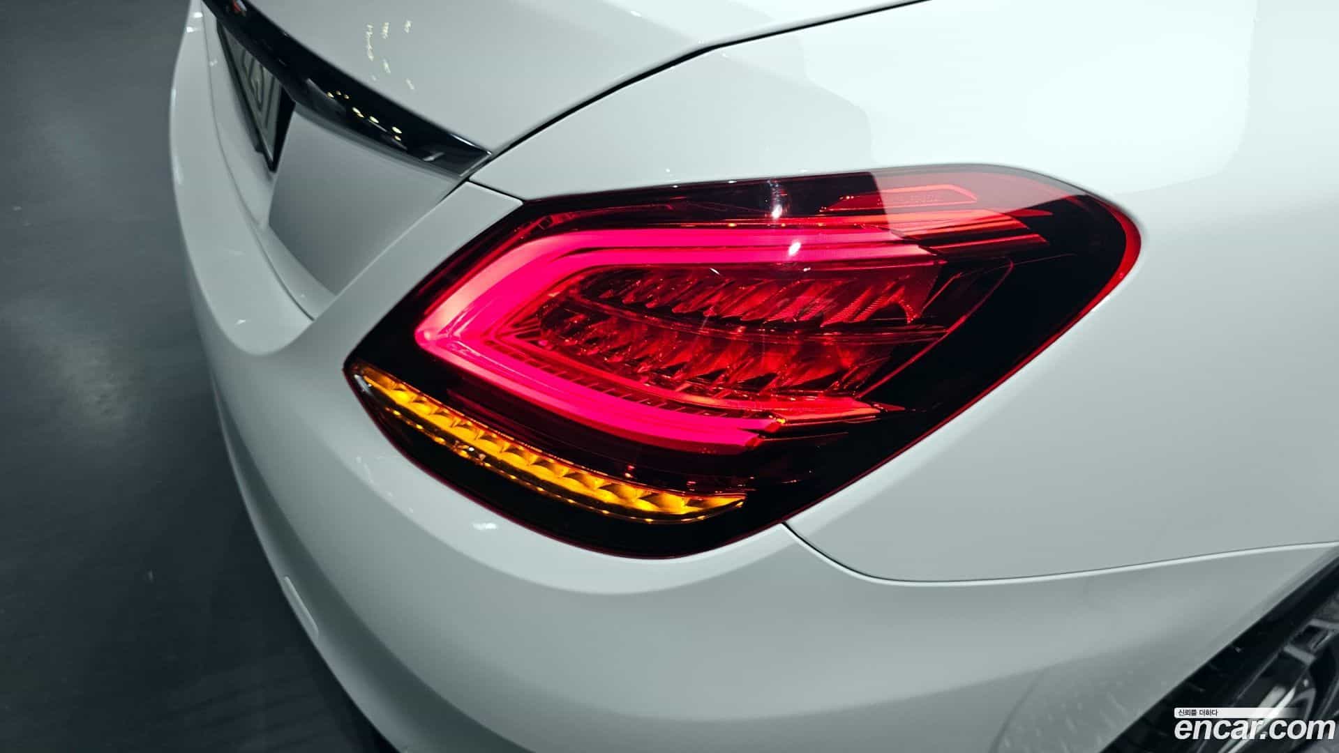 C-Class Mercedes-Benz 2021.3-OUTER-033
