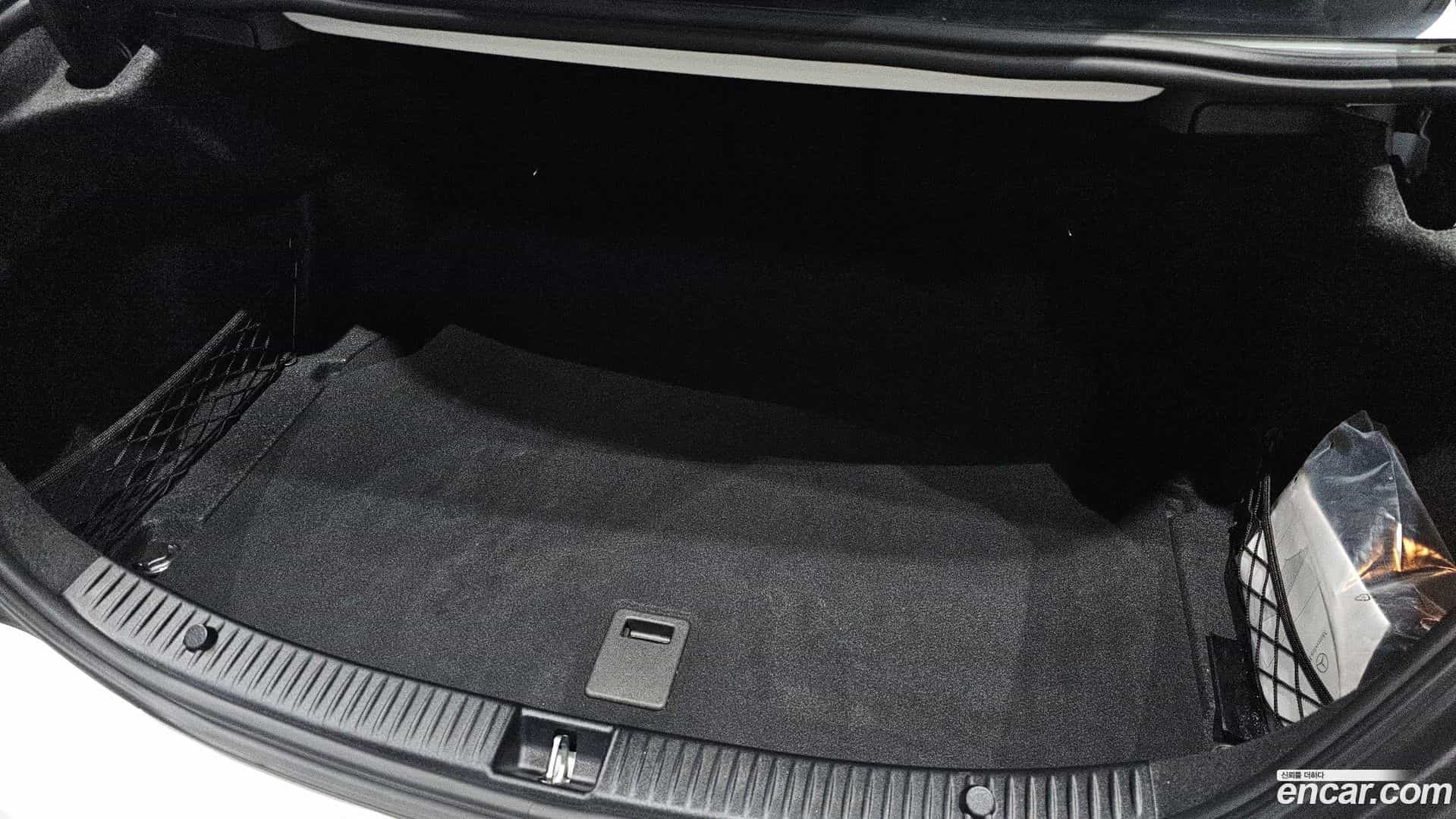 C-Class Mercedes-Benz 2021.3-OPTION-041
