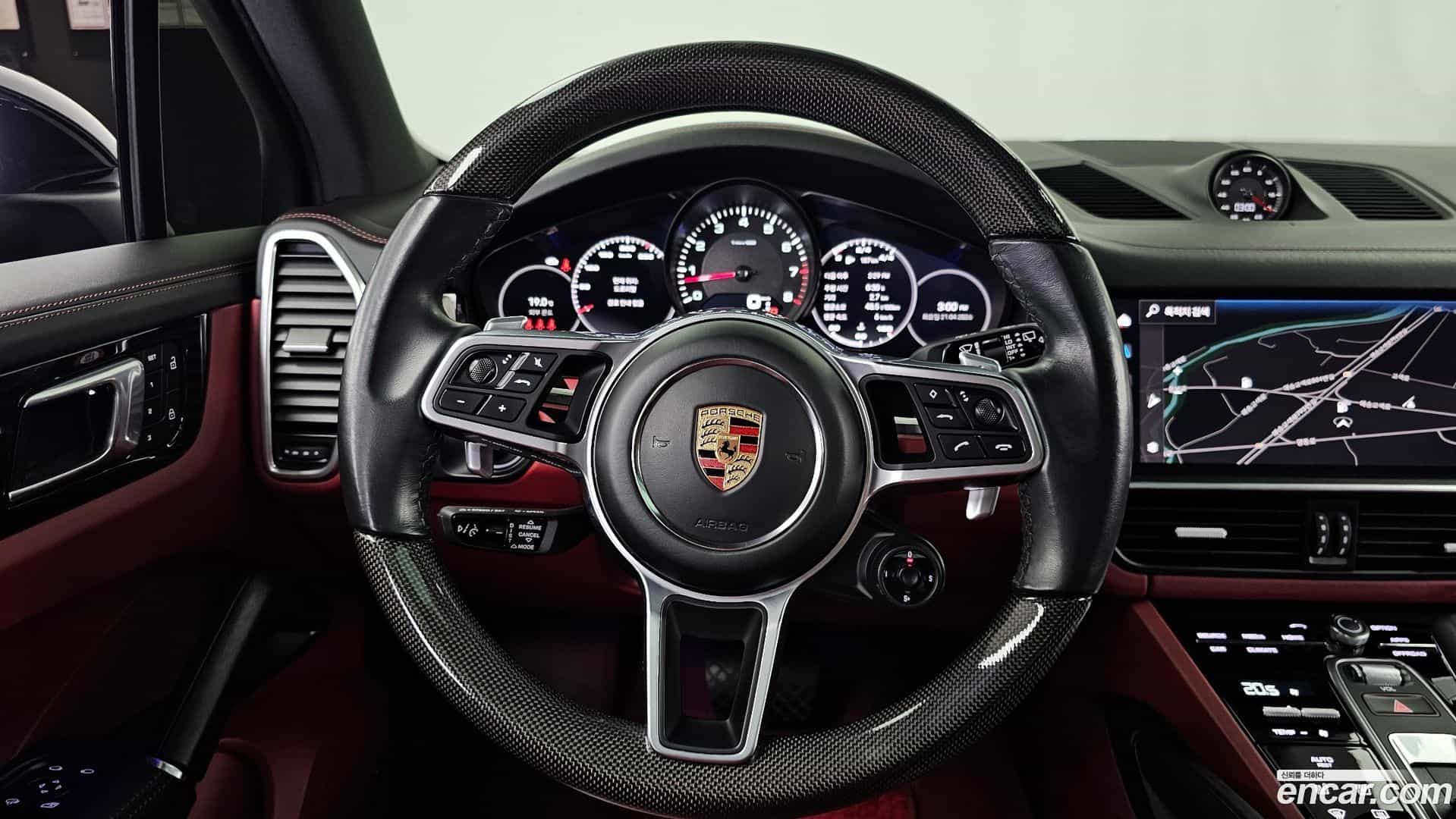 Cayenne Porsche 2022.1-OPTION-017