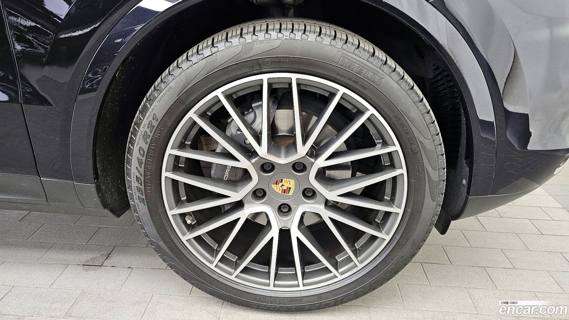 Main__Slider__Photo:Cayenne Porsche 2022.1-20