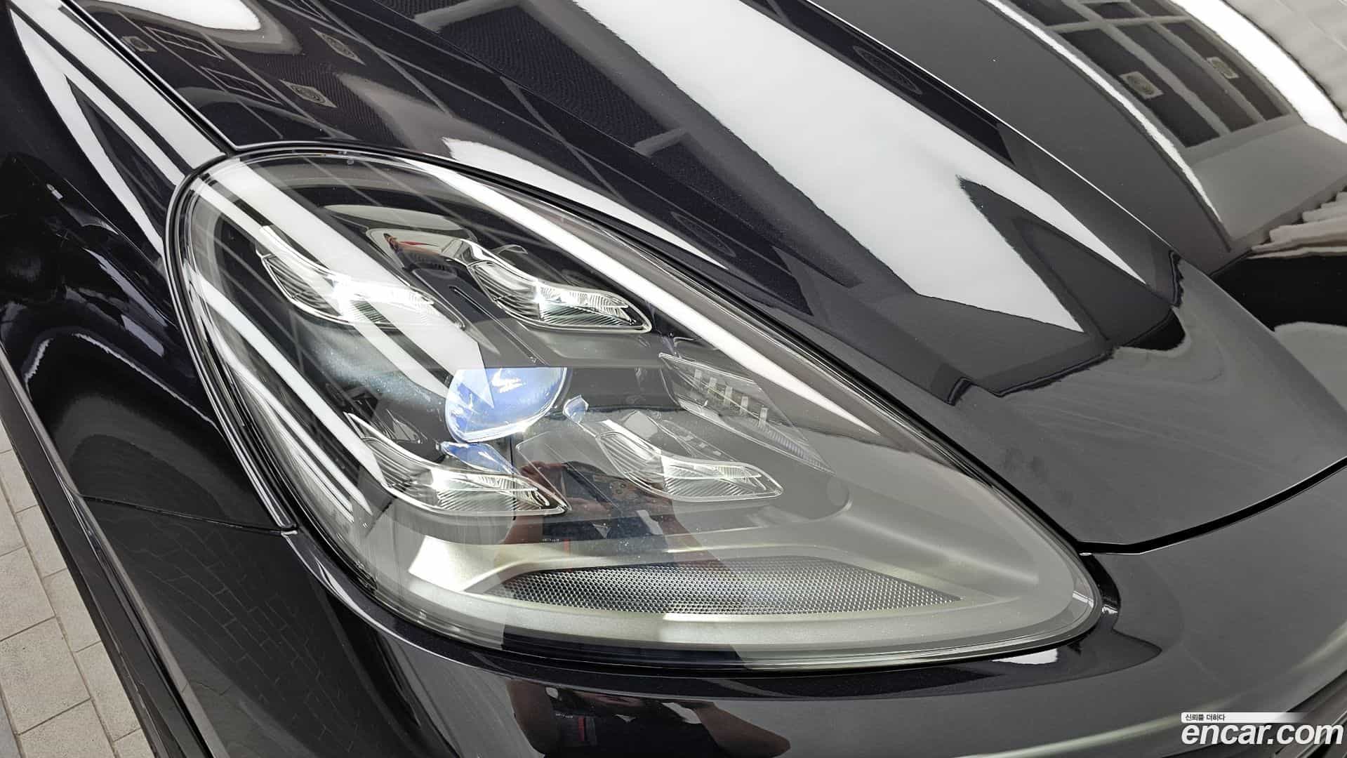 Cayenne Porsche 2022.1-OUTER-032