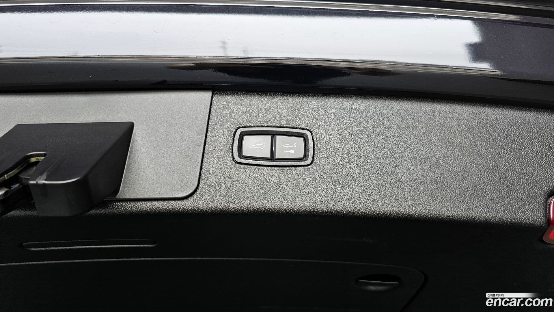 Main__Slider__Photo:Cayenne Porsche 2022.1-25