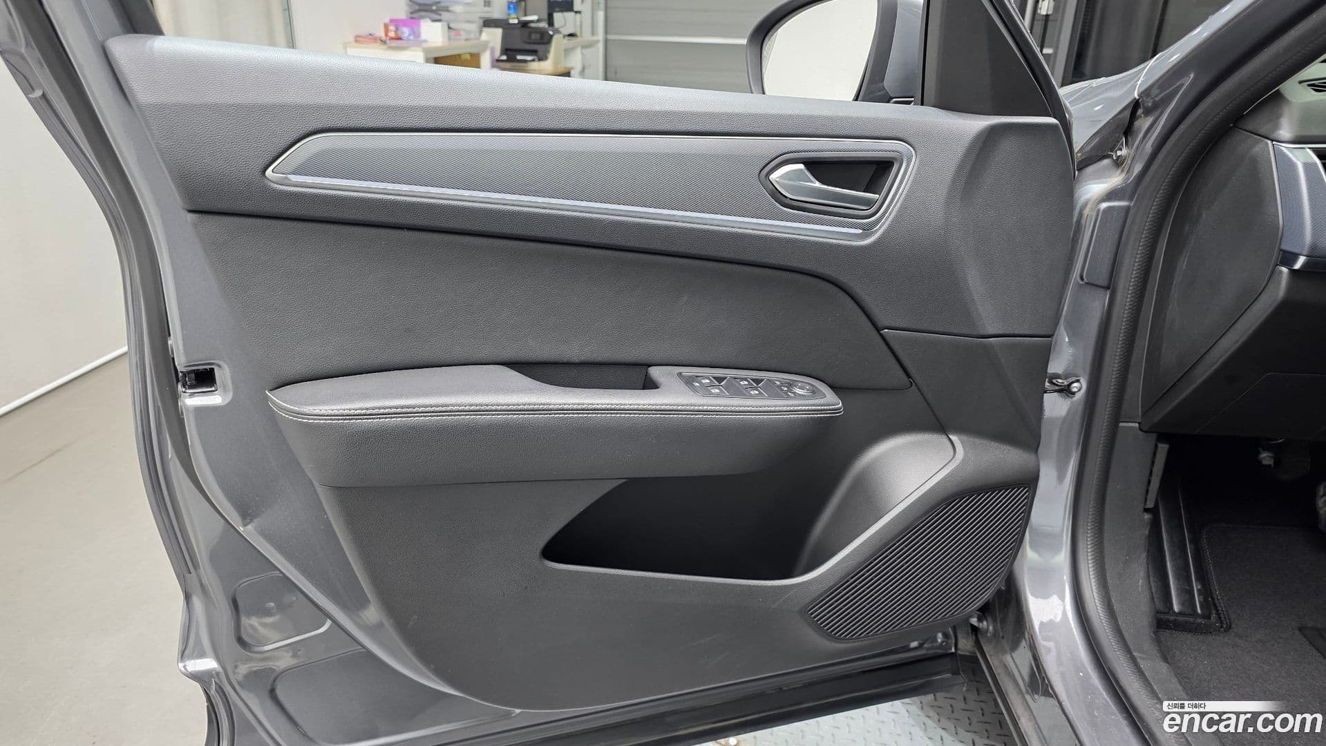 Main__Slider__Photo:XM3 Renault Korea 2022.5-23