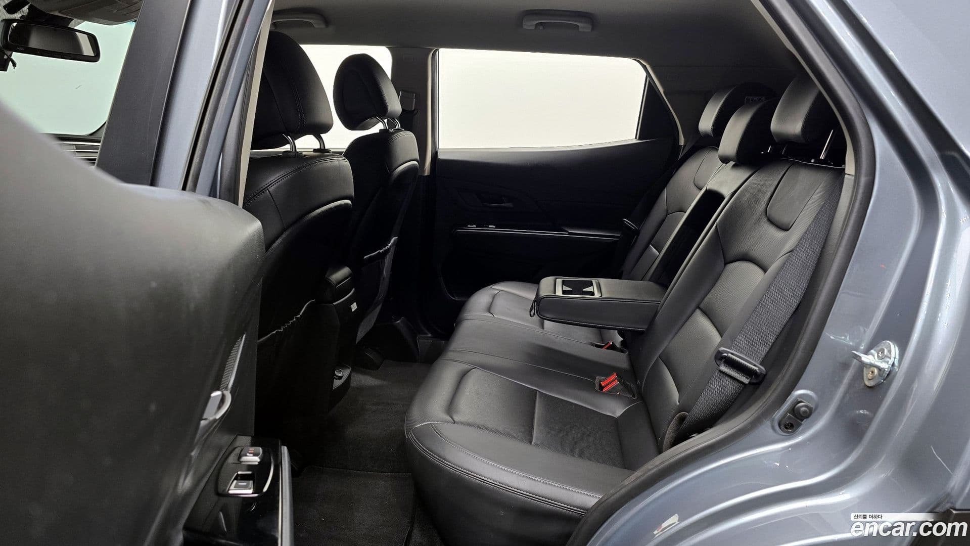 Main__Slider__Photo:KORANDO KG Mobility 2020.4-11