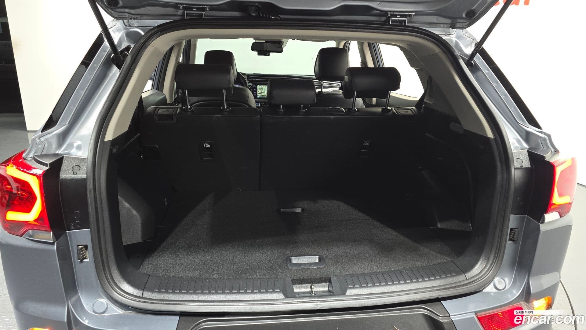 Main__Slider__Photo:KORANDO KG Mobility 2020.4-19