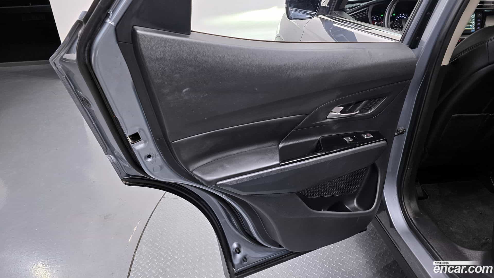 KORANDO KG Mobility 2020.4-INNER-035