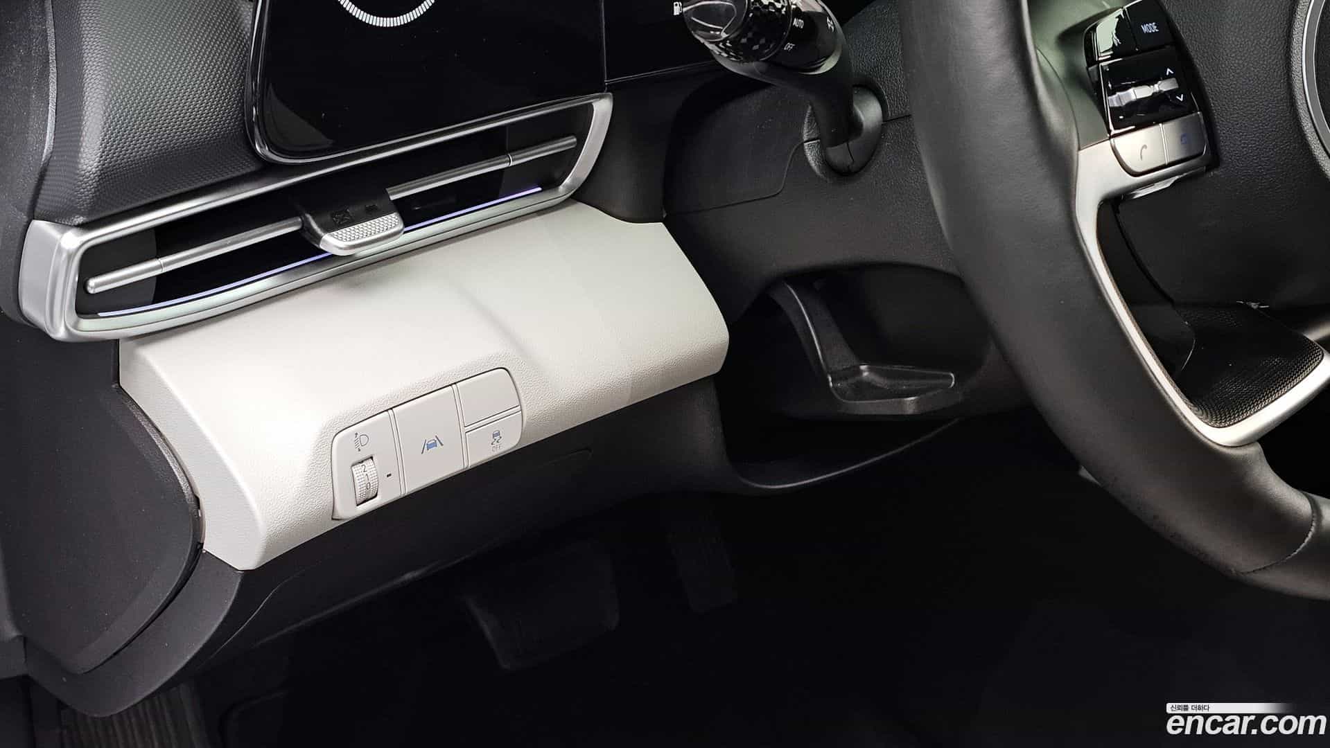 AVANTE Hyundai 2020.6-OPTION-021