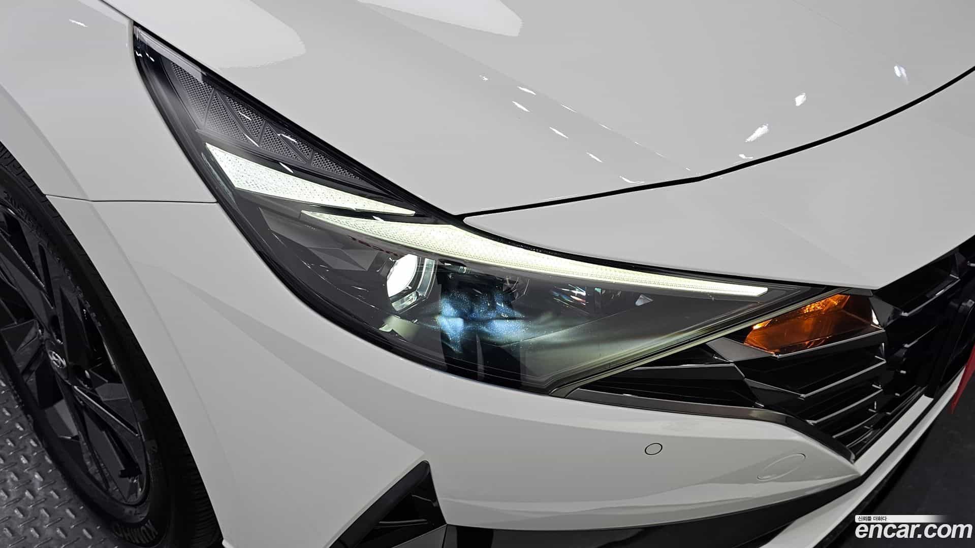 AVANTE Hyundai 2020.6-OUTER-032