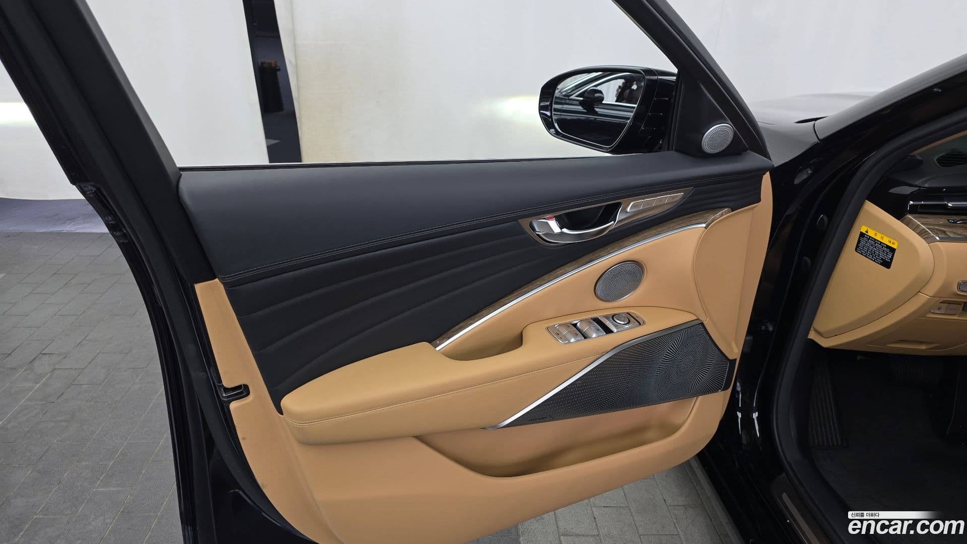 Main__Slider__Photo:K9 Kia 2020.8-23