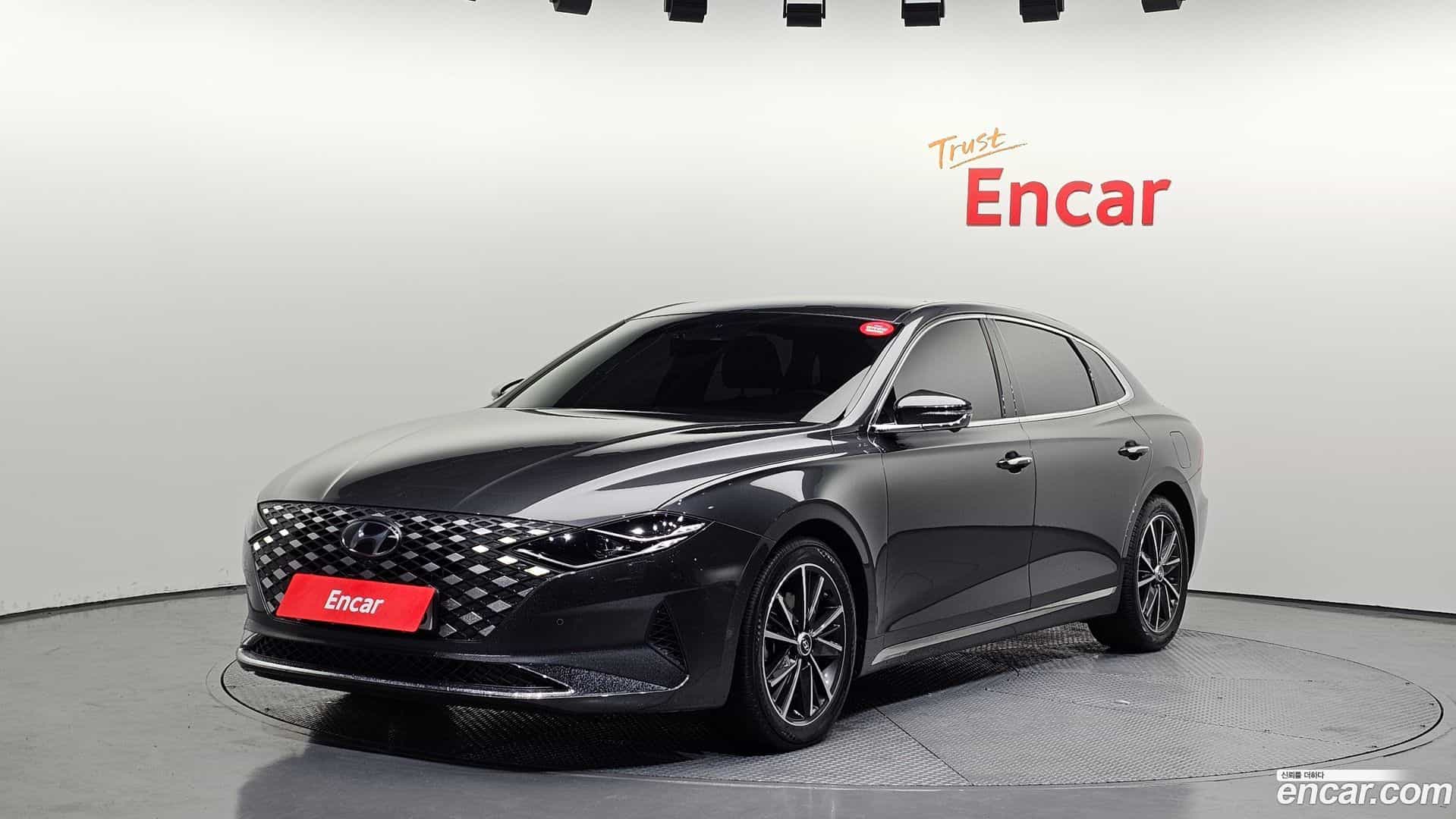 Grandeur Hyundai 2022.6-OUTER-001