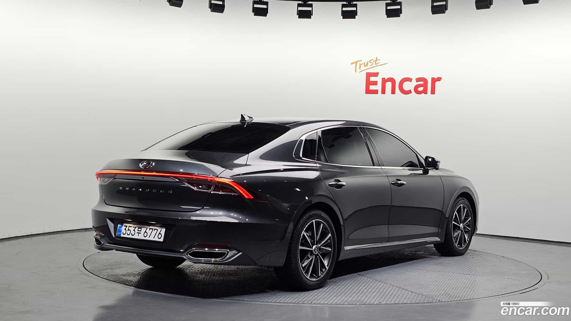 Grandeur Hyundai 2022.6-OUTER-002