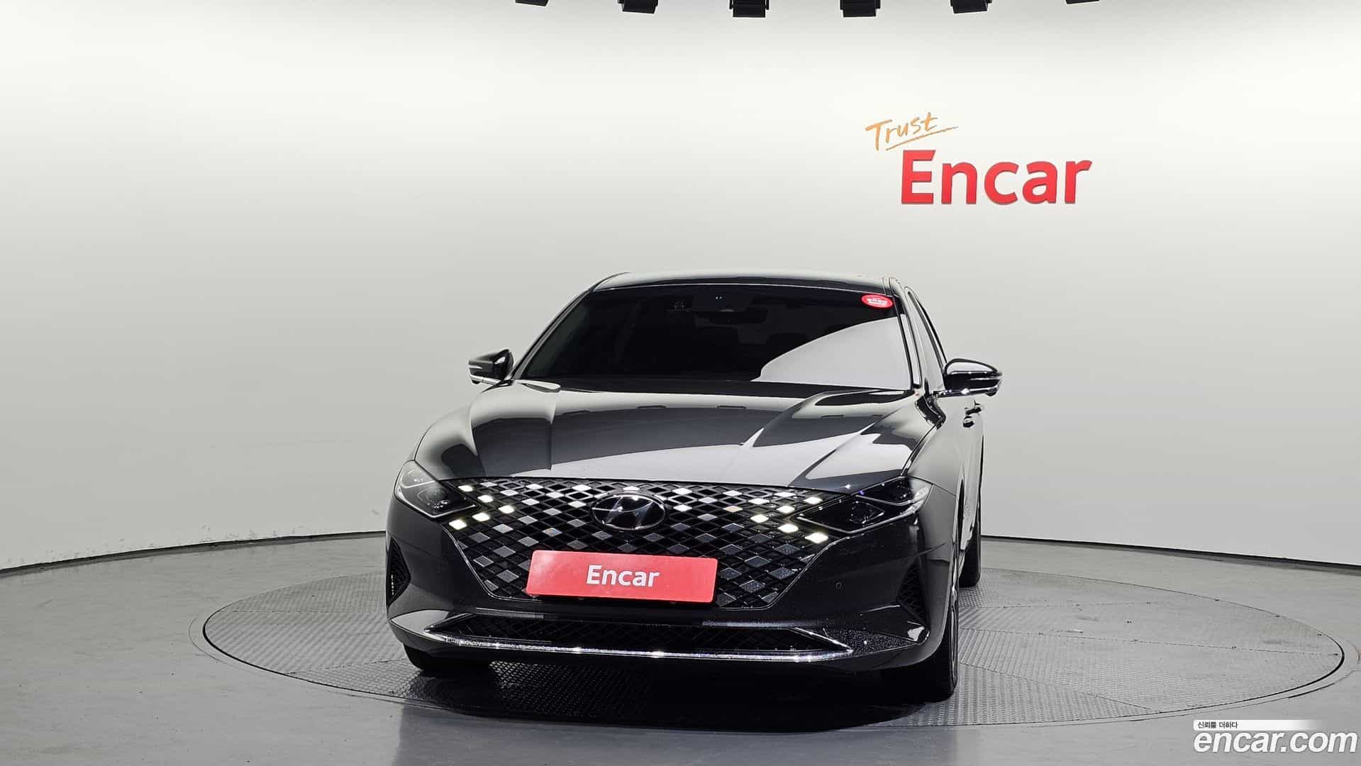 Grandeur Hyundai 2022.6-OUTER-003