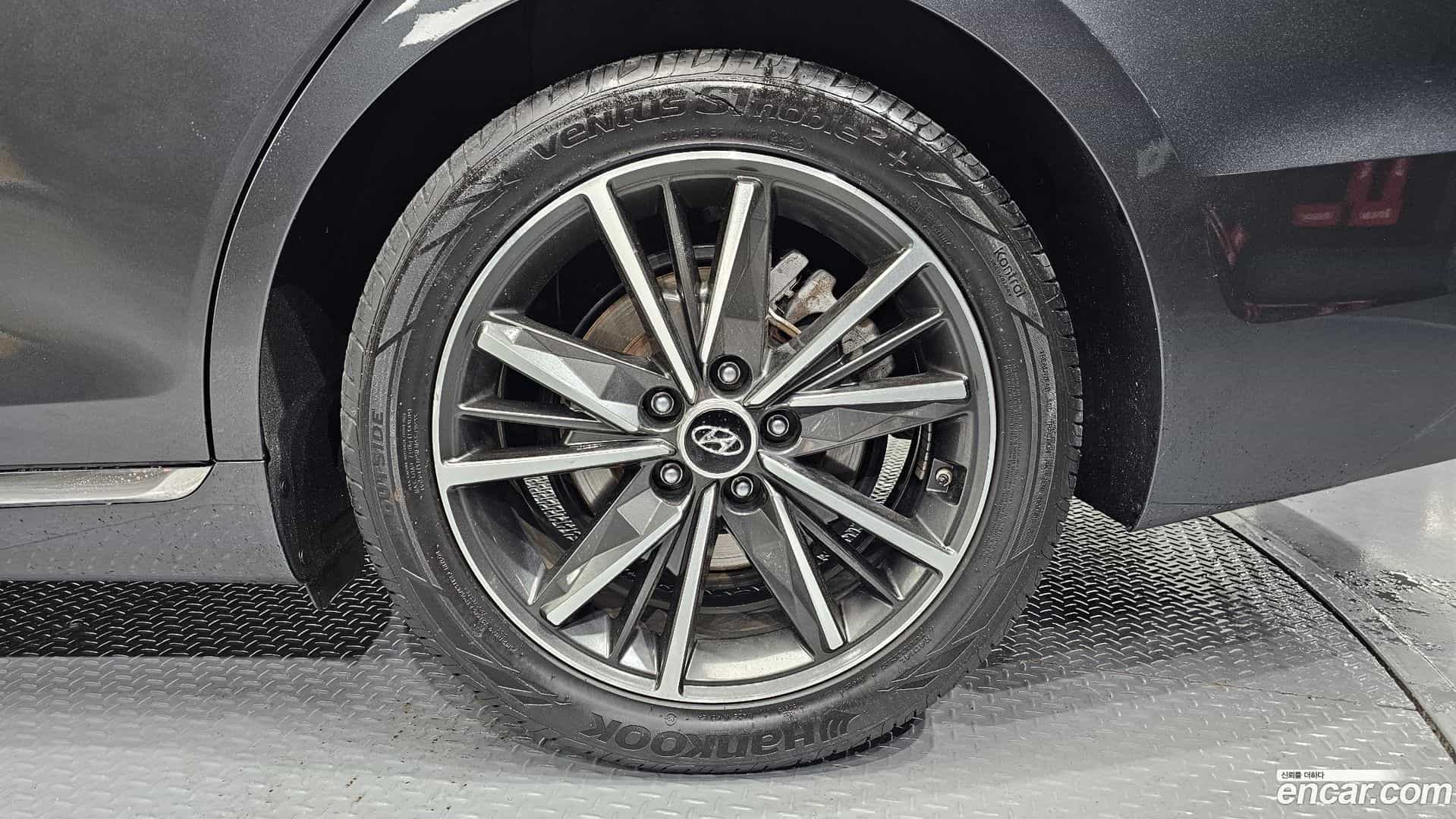 Grandeur Hyundai 2022.6-OUTER-031