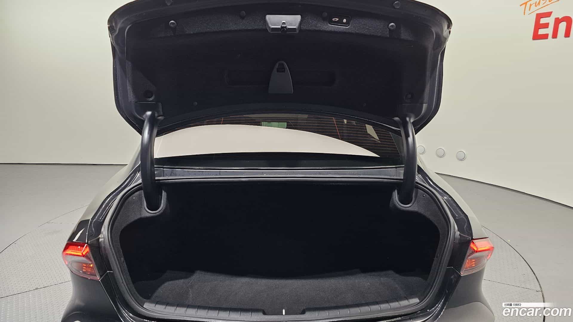 Grandeur Hyundai 2022.6-OPTION-041