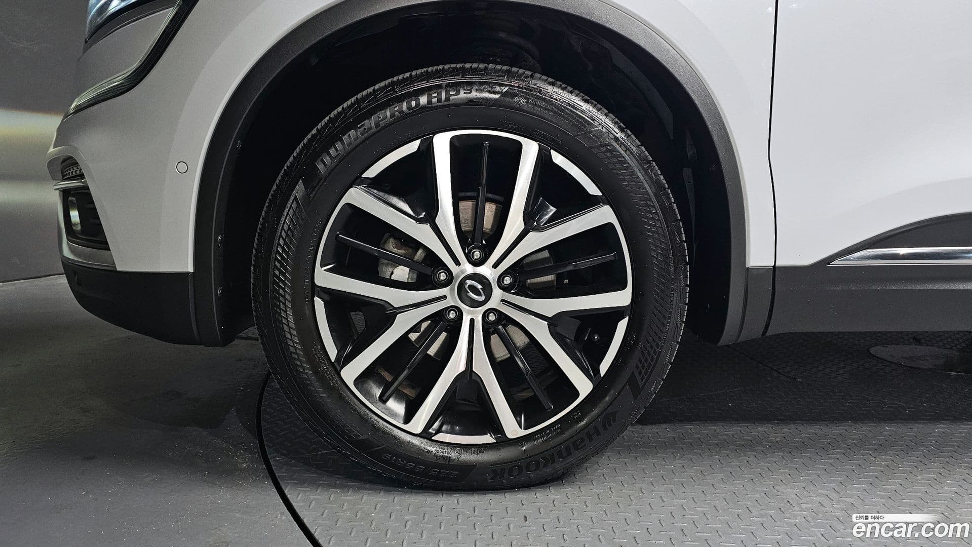 Main__Slider__Photo:QM6 Renault Korea 2019.8-4