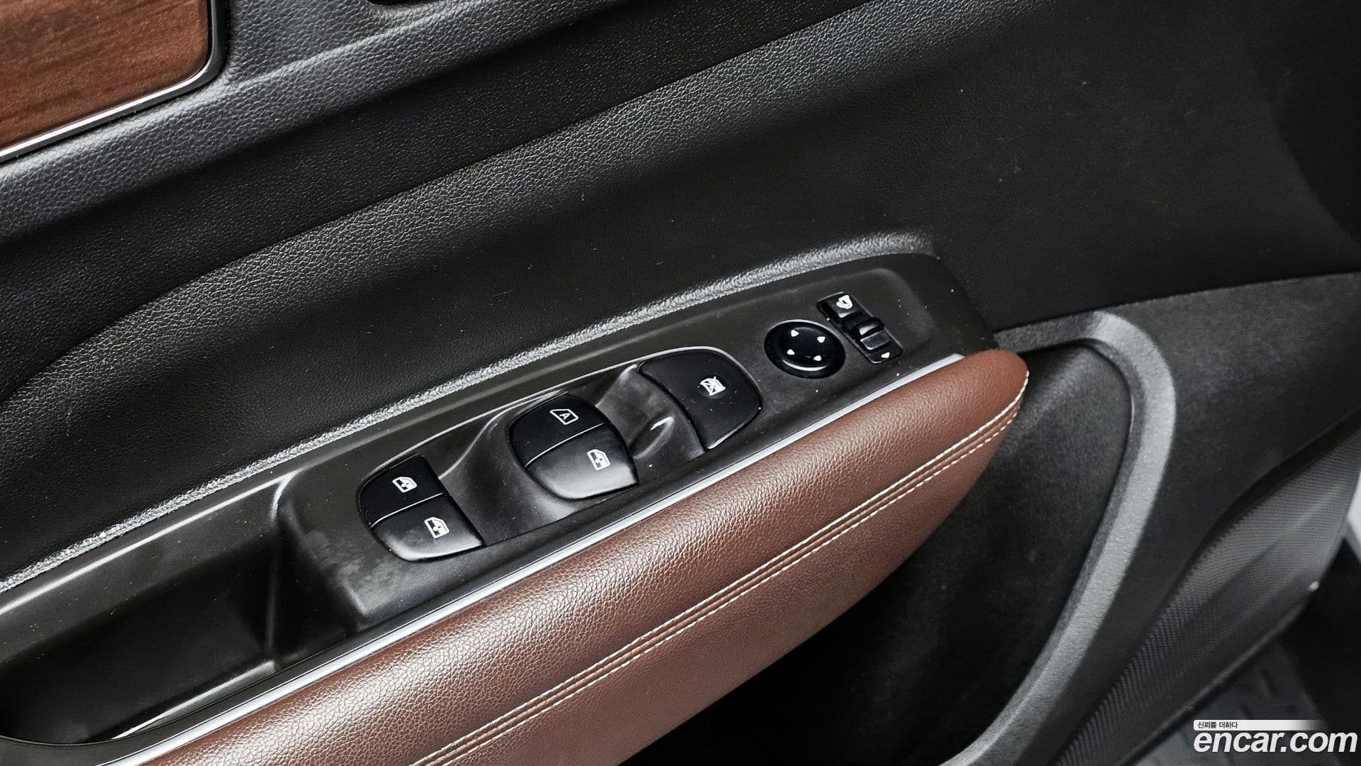 Main__Slider__Photo:QM6 Renault Korea 2019.8-16