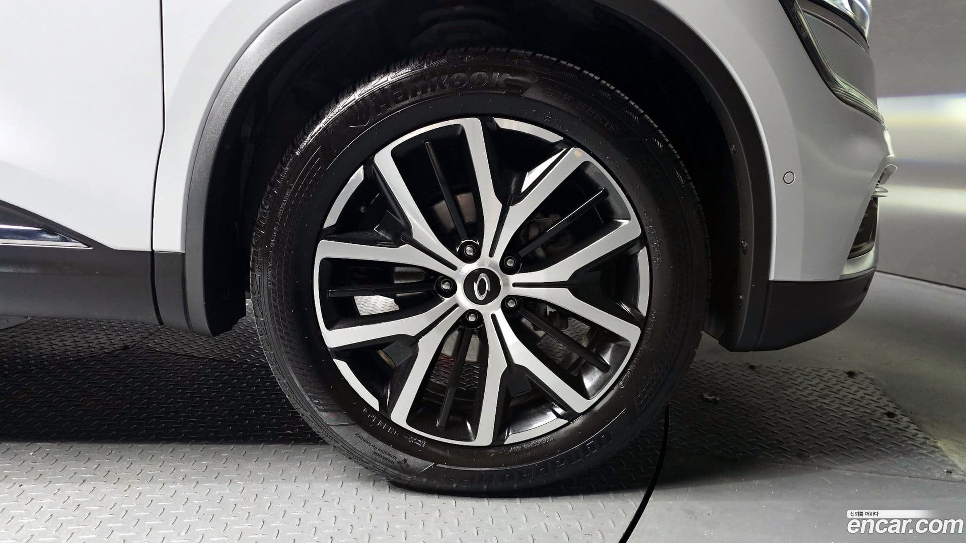 Main__Slider__Photo:QM6 Renault Korea 2019.8-20