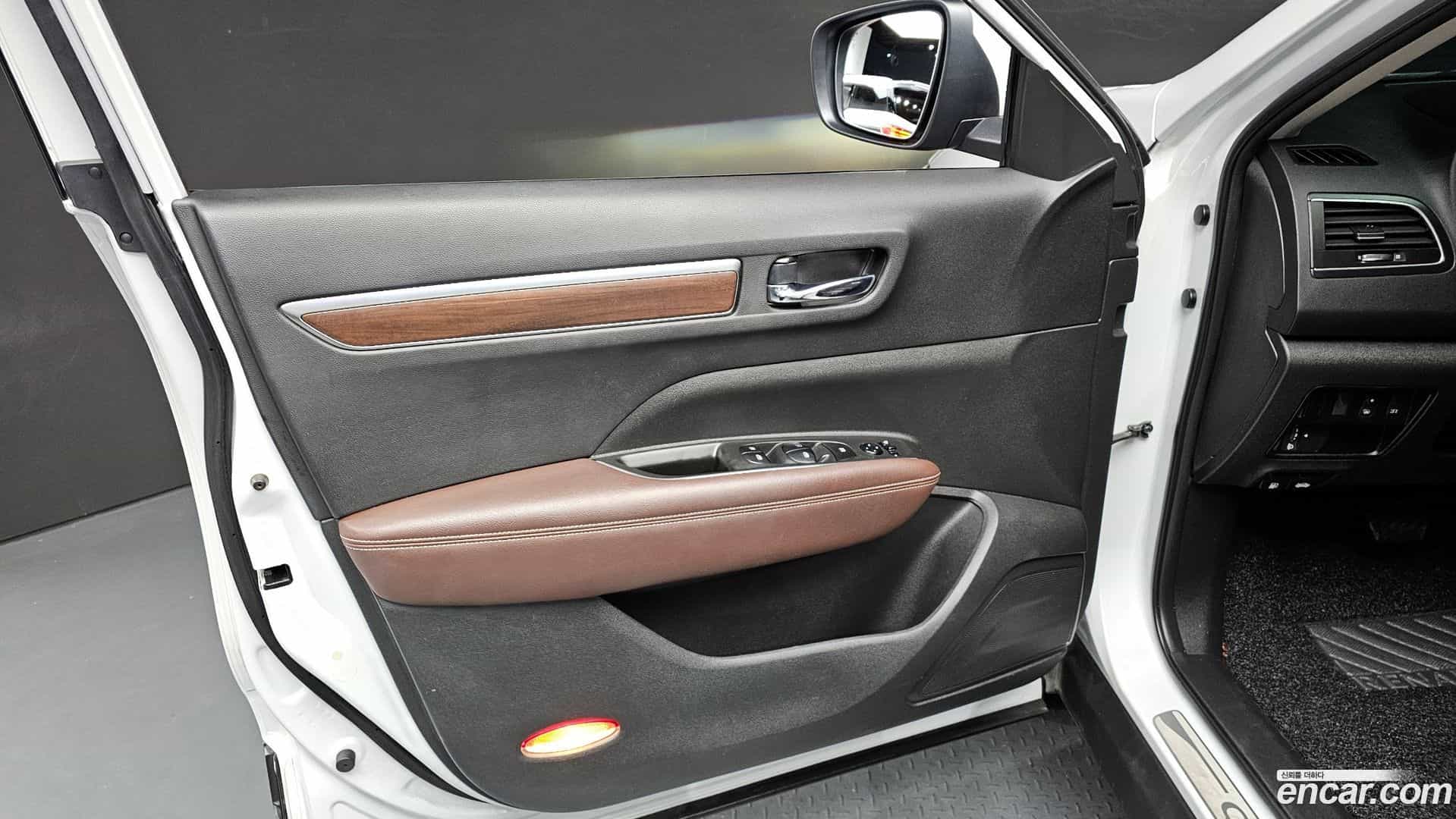QM6 Renault Korea 2019.8-INNER-034