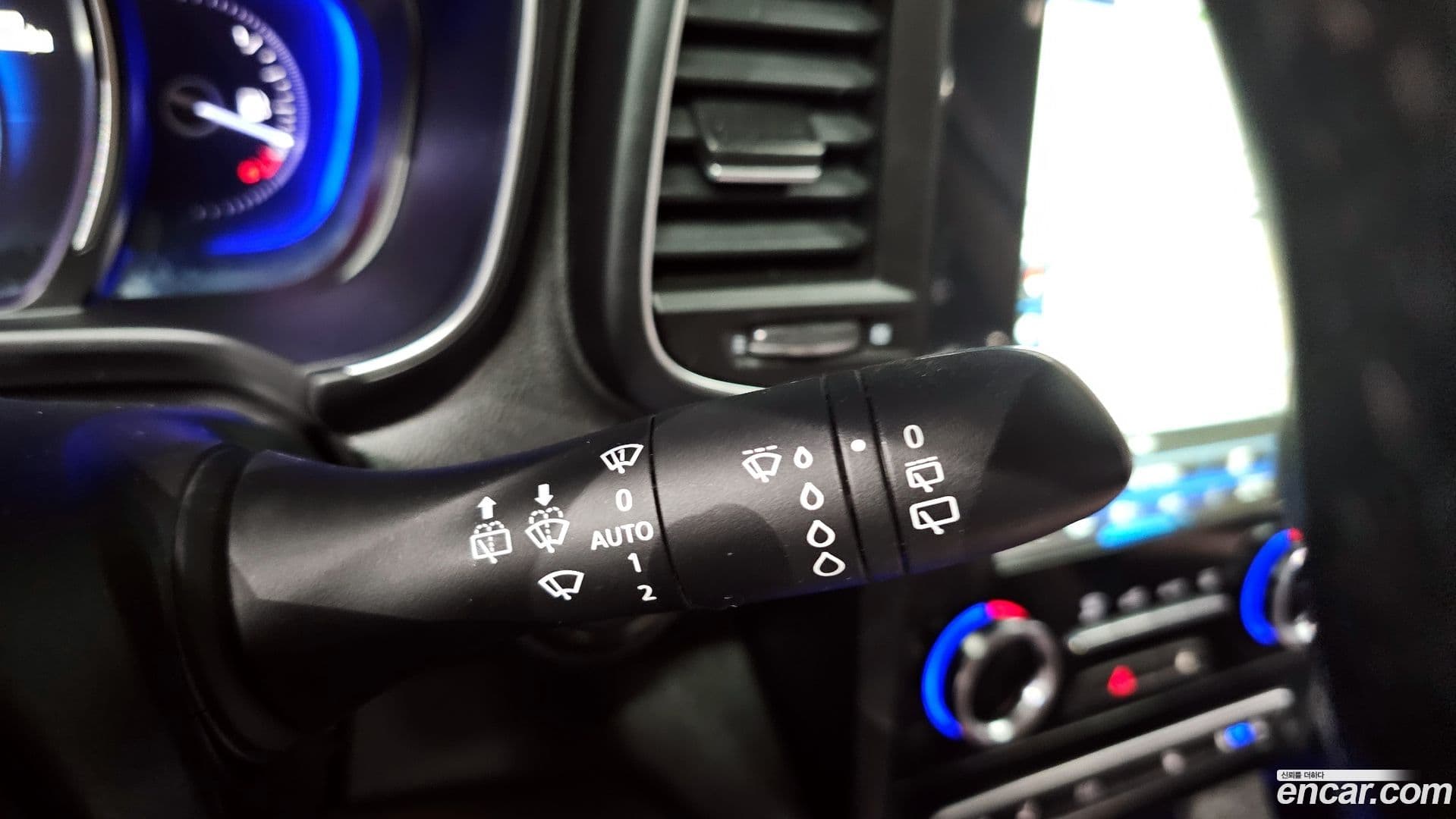 Main__Slider__Photo:QM6 Renault Korea 2019.8-29