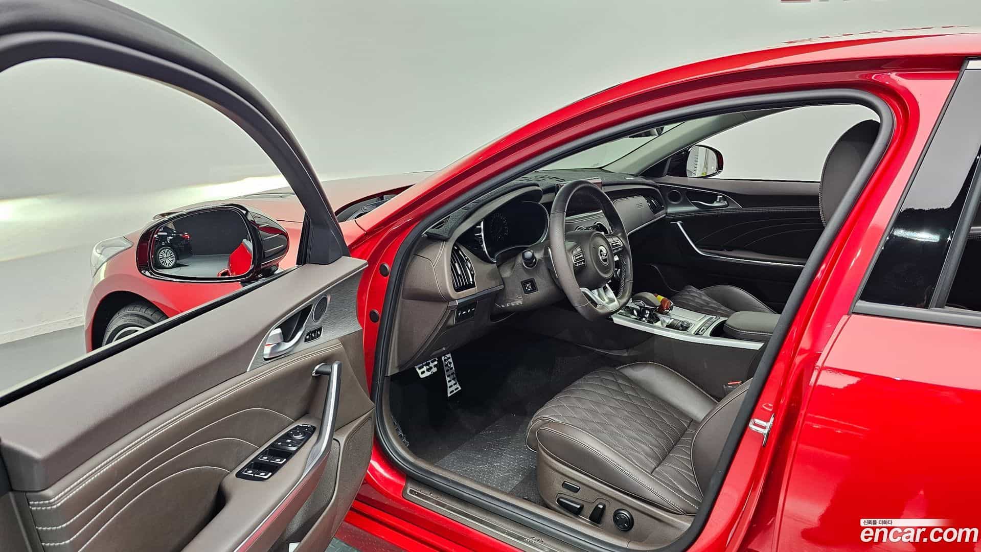 Stinger Kia 2021.1-INNER-010