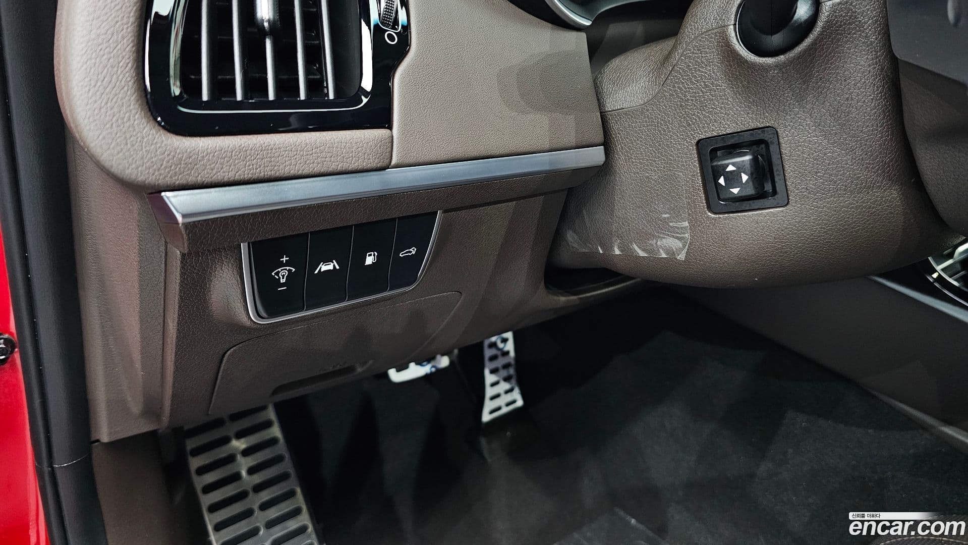 Main__Slider__Photo:Stinger Kia 2021.1-16