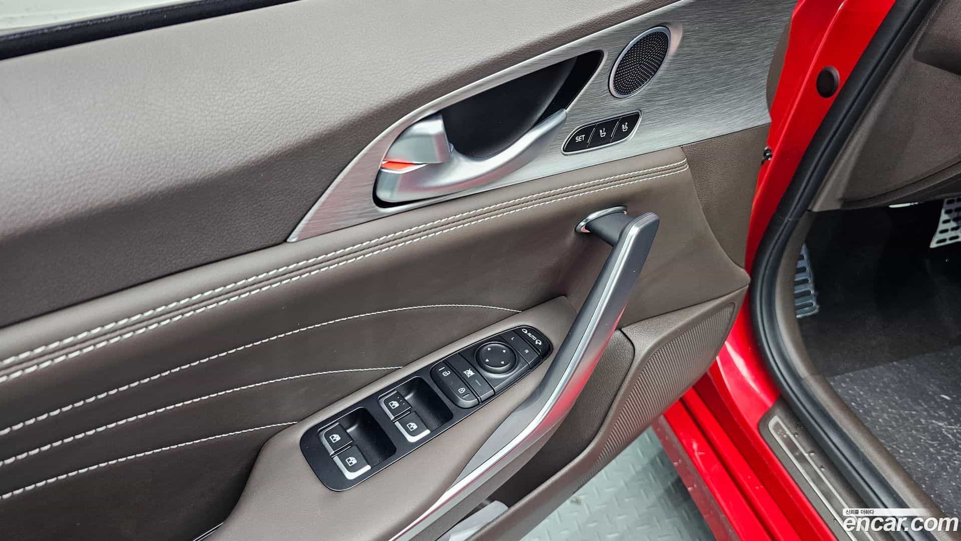 Stinger Kia 2021.1-OPTION-024