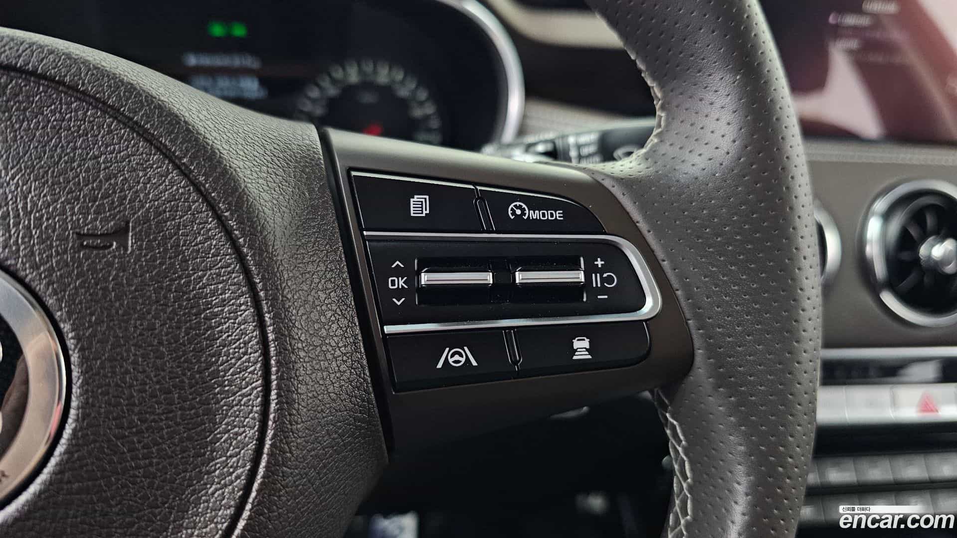 Stinger Kia 2021.1-OPTION-040